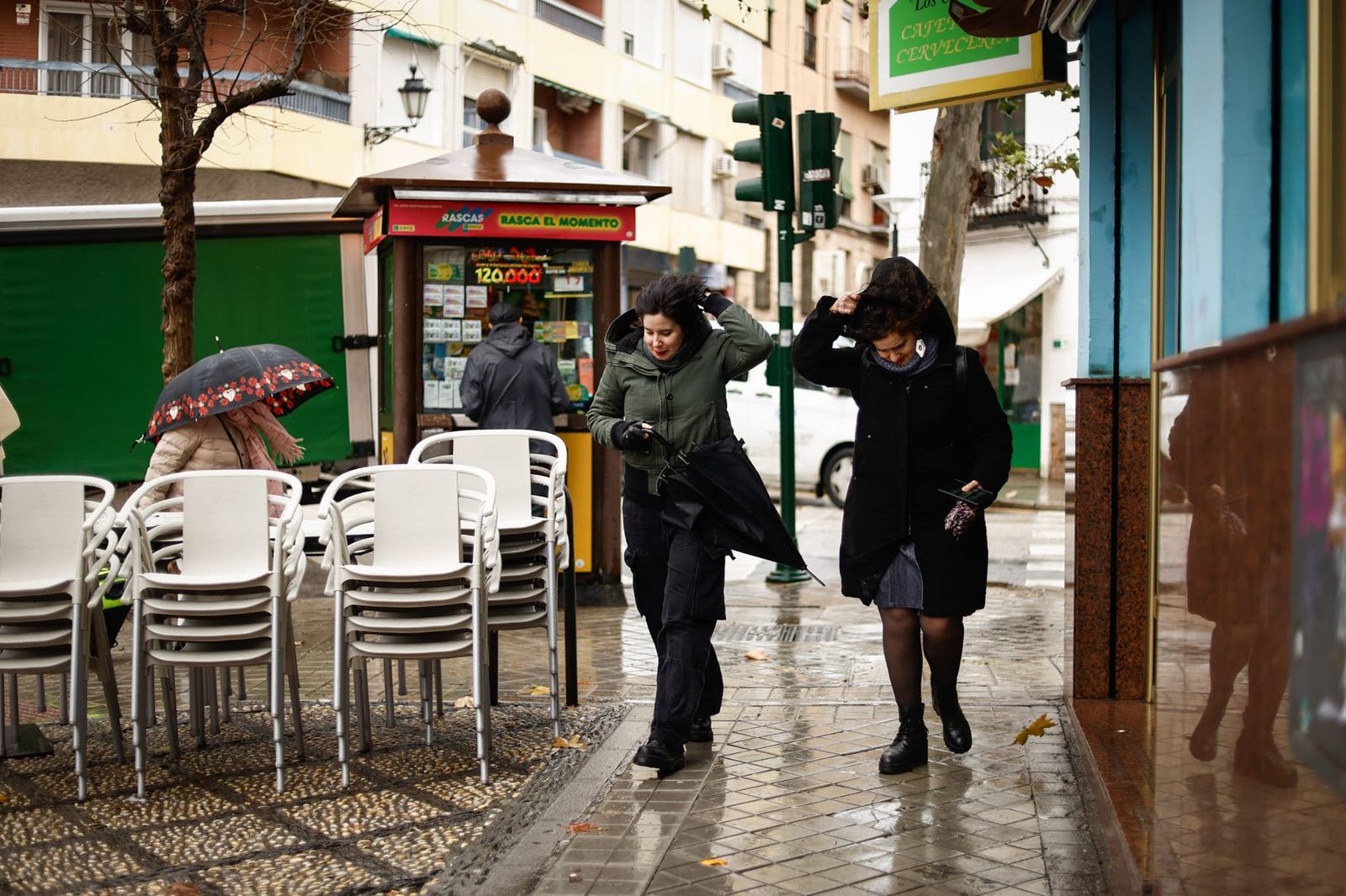 Kristin 'vacía' Granada: las imágenes del paso de la borrasca por la ciudad