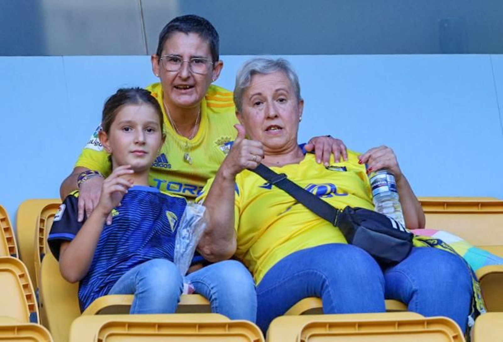 Búscate en el partido Cádiz-Barcelona