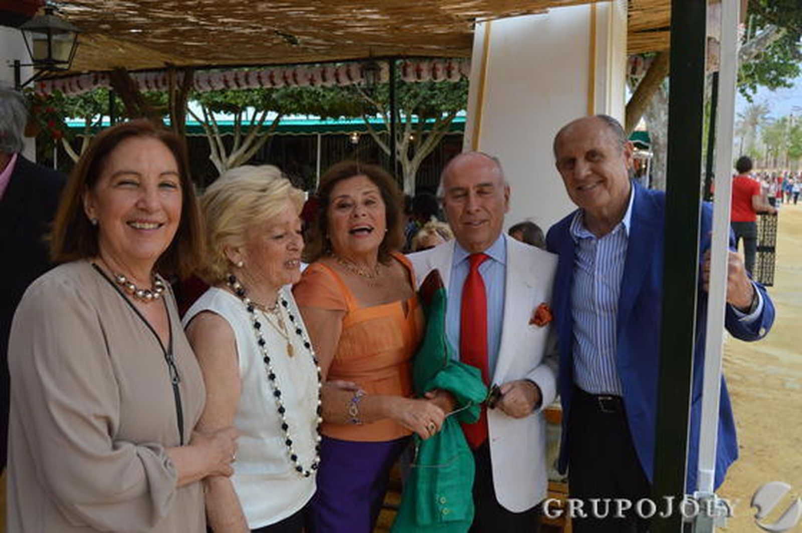 Pepa de Ory, Pilar Pascual del Póbil, marqueses de Escalonia y Antonio Rodríguez.

Foto: Ignacio Casas de Ciria