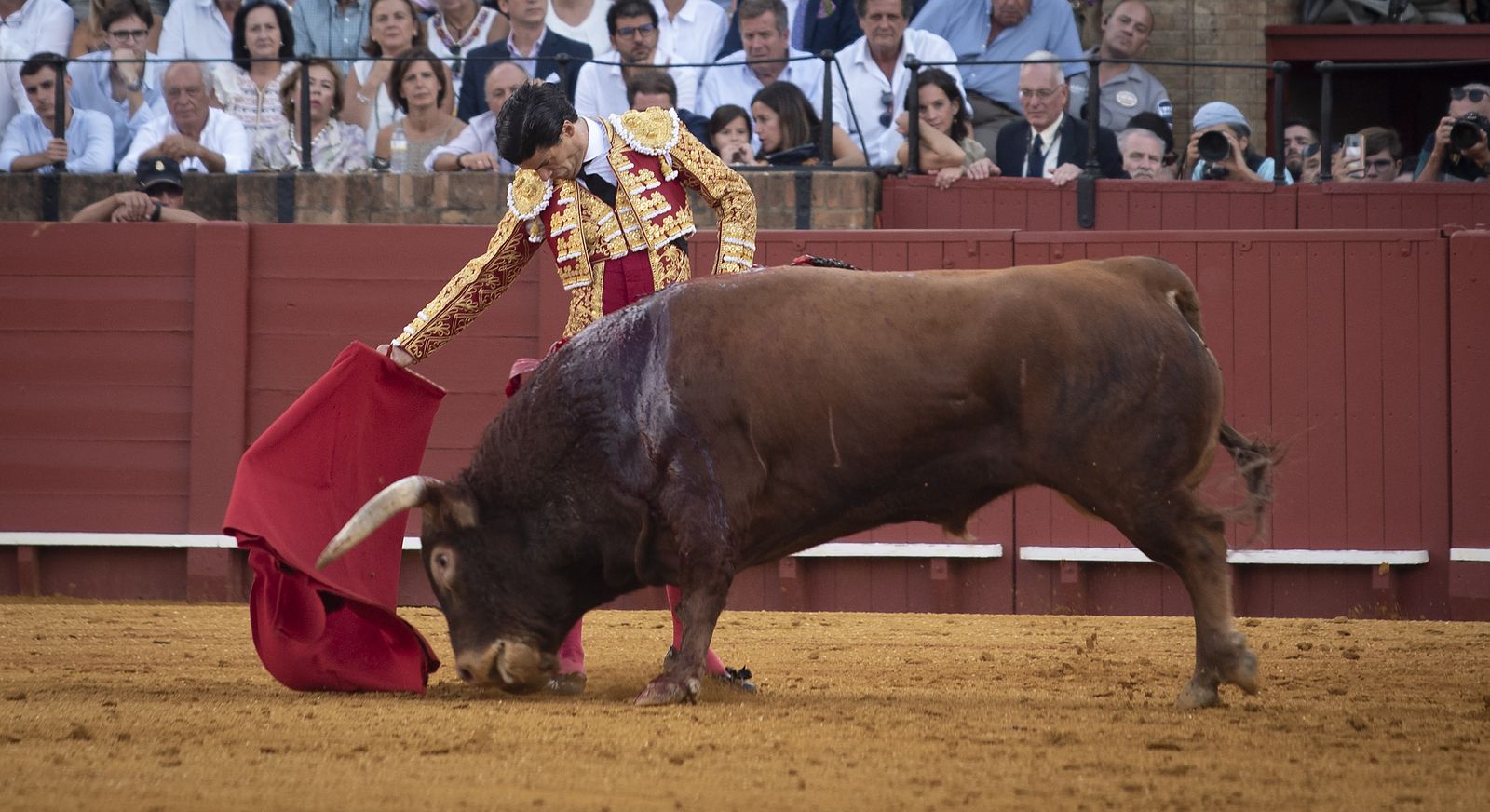 Las mejores imágenes de la tercera corrida de la Feria de San Miguel de Sevilla