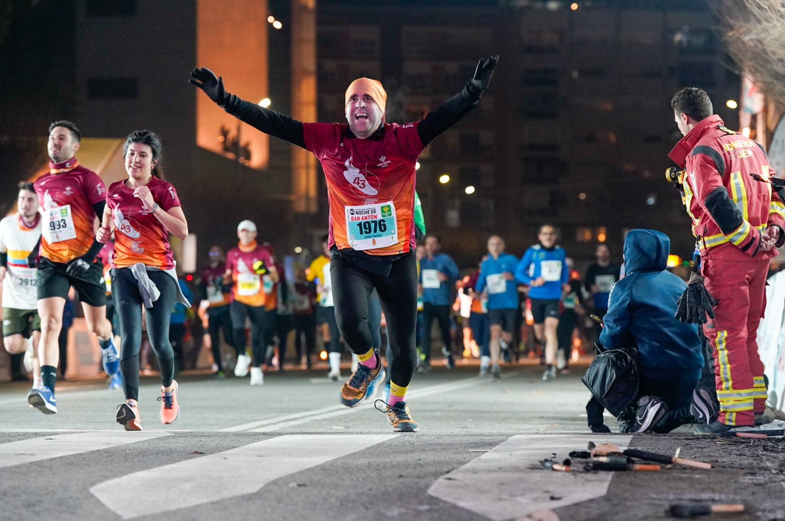 En imágenes: búscate en tu llegada a meta de la Carrera de San Antón 2026 (15)