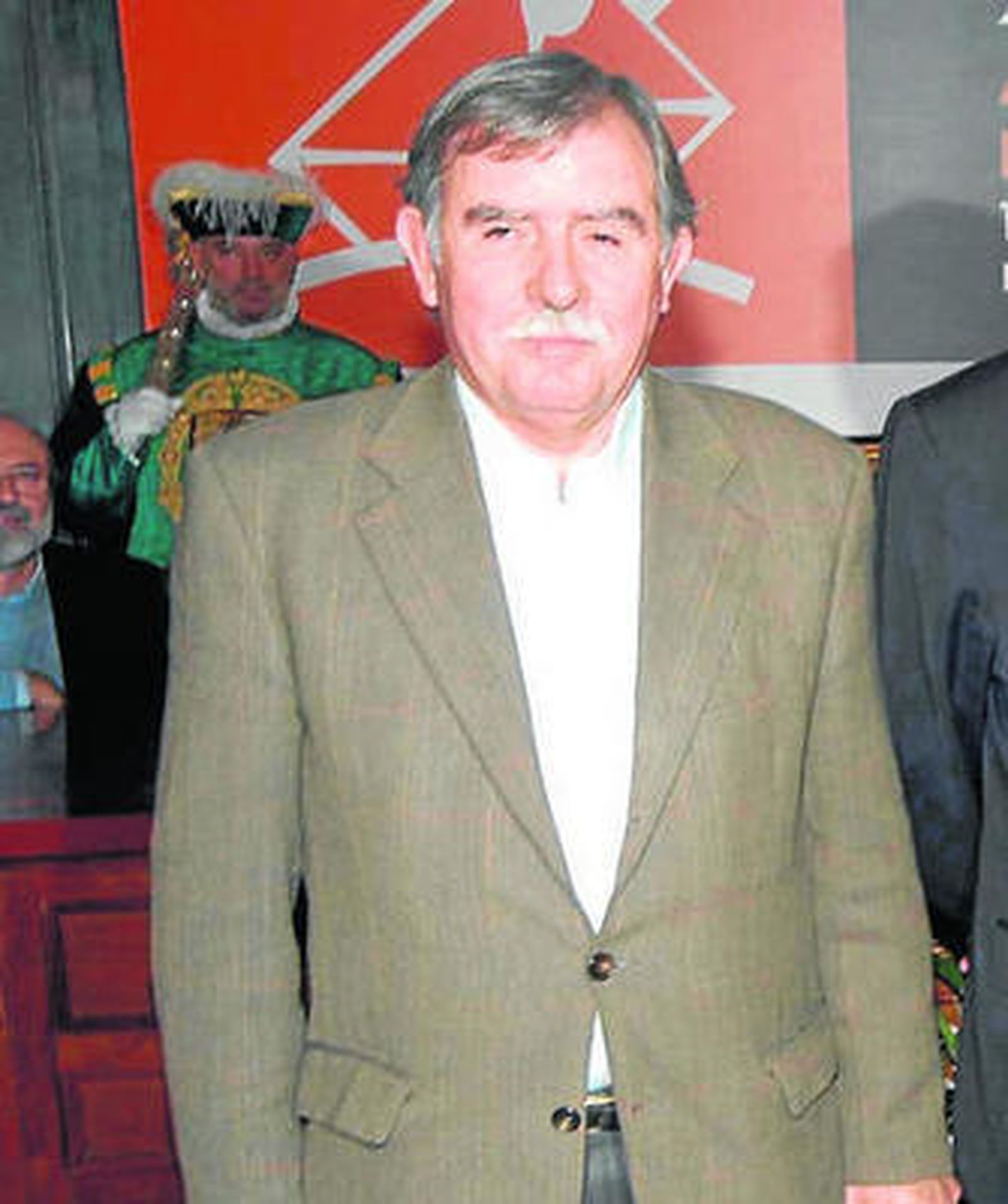 Ruiz Lucas, en el 25 aniversario de los ayuntamientos democráticos.