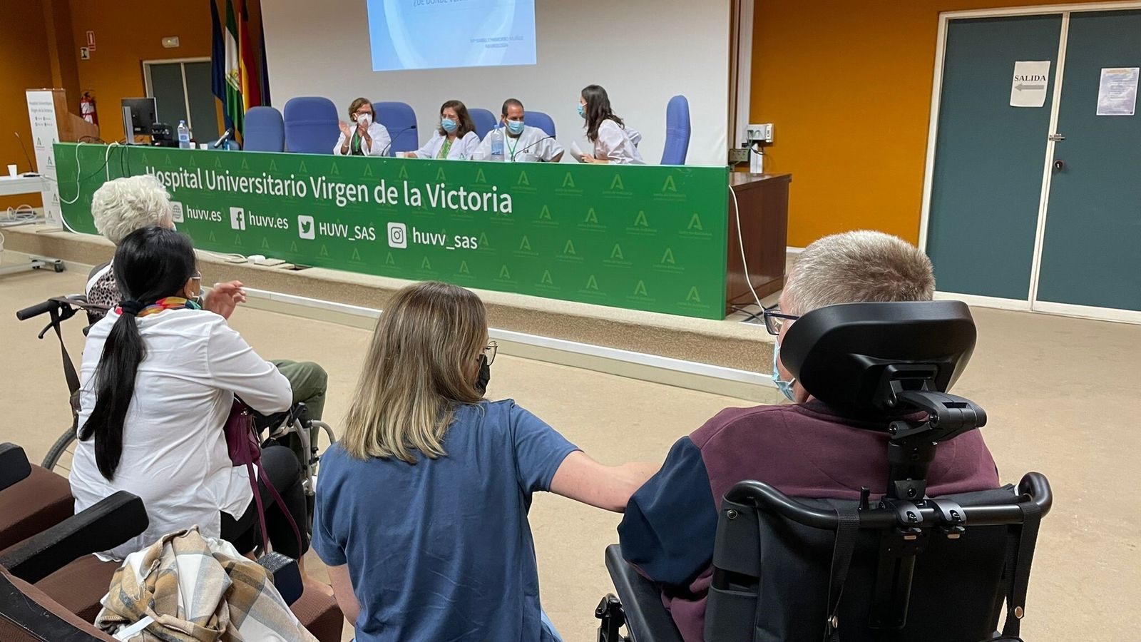 Jornada sobre la atención a pacientes de ELA en el Hospital Universitario Virgen de la Victoria.