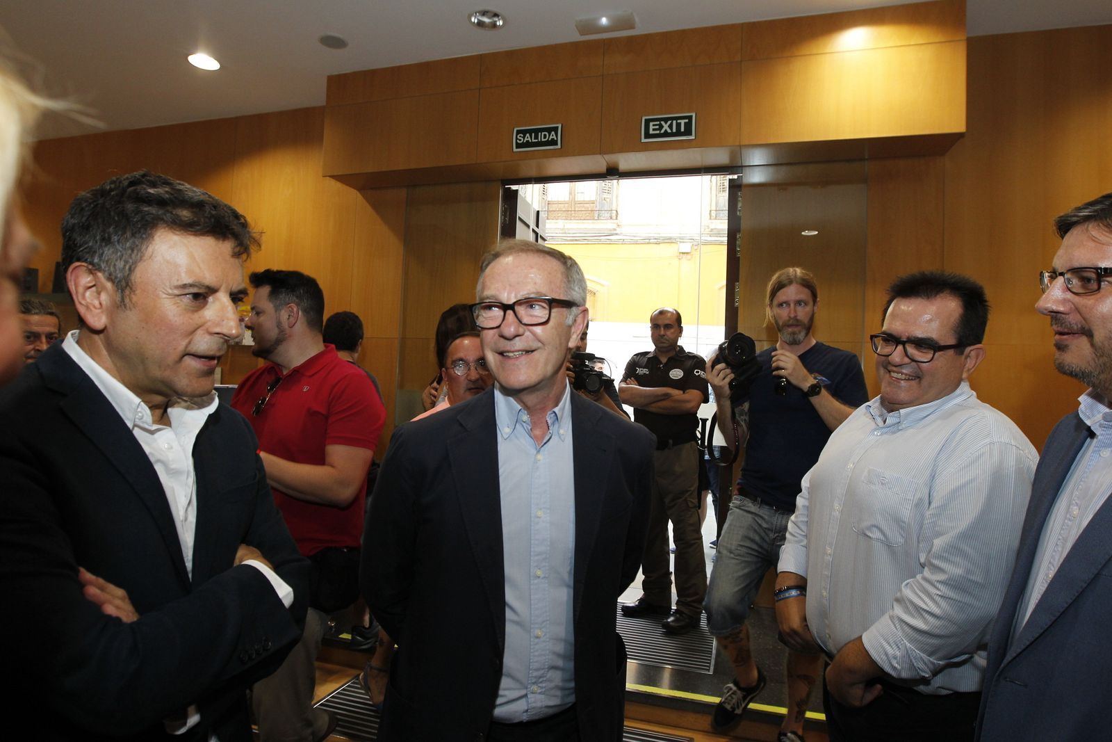 Fotogalería visita Pedro Almodóvar al CAF Almería