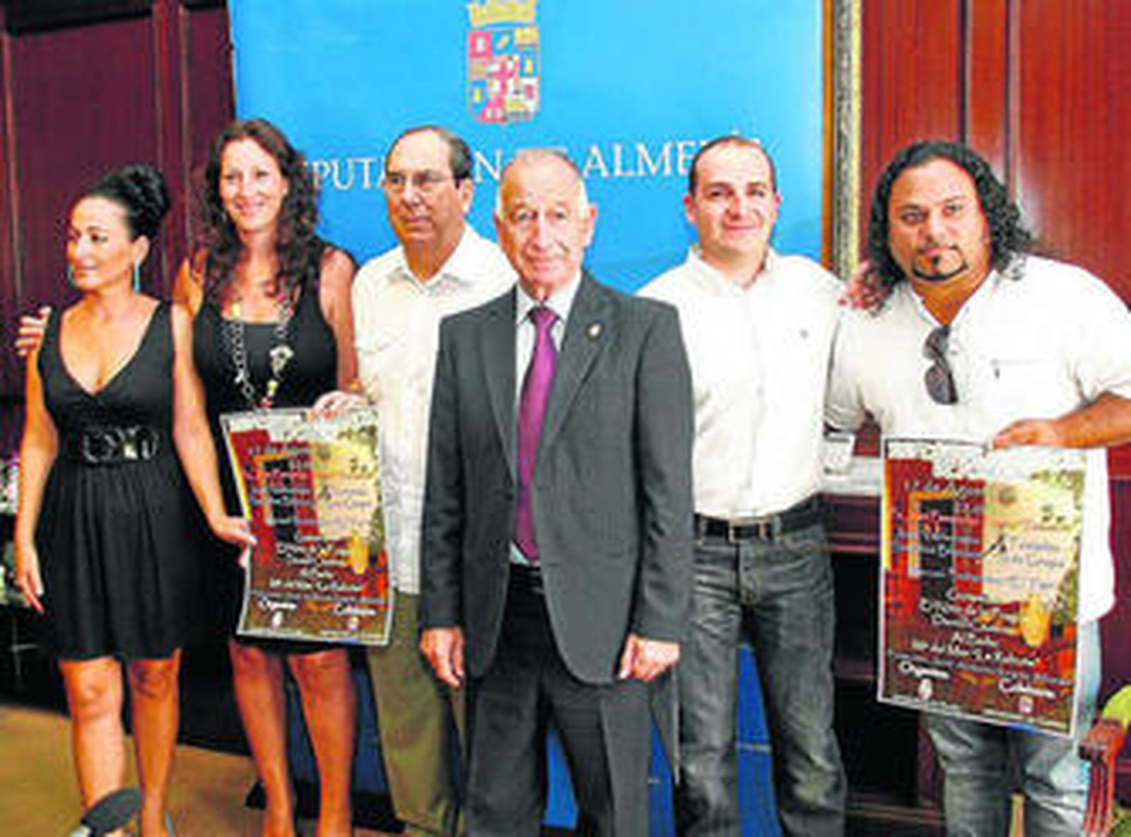 Gabriel Amat, junto a María Vázquez, Francisco Álvarez, José Antonio López, El Titi y María La Rabota.