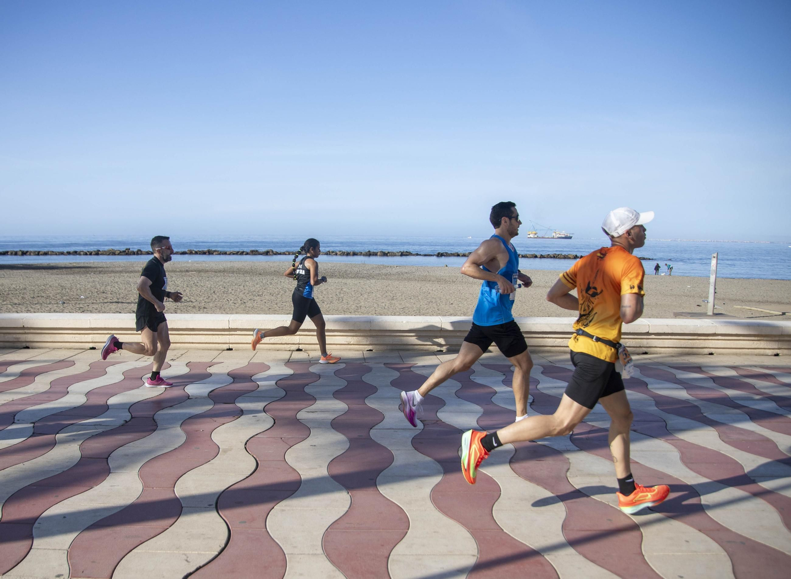 El Medio Maratón de Almería 2025, en imágenes