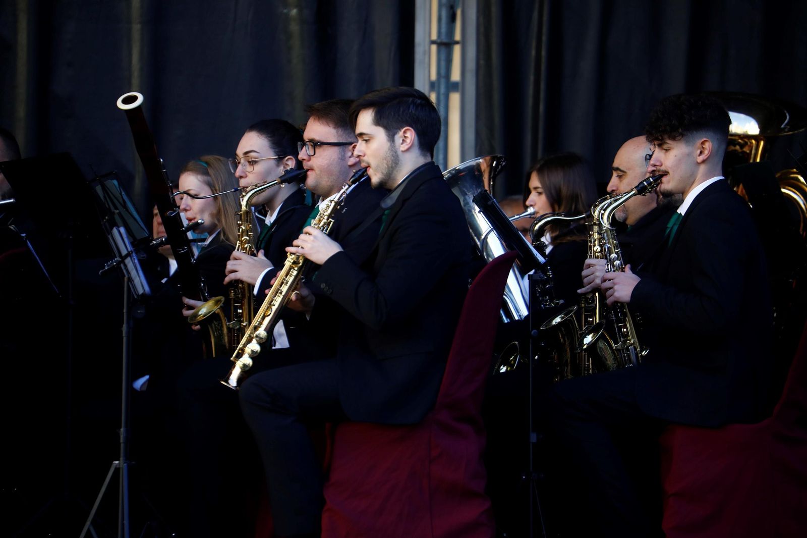 Las imágenes del concierto de la banda de la Esperanza de pasadobles y villancicos en Las Tendillas