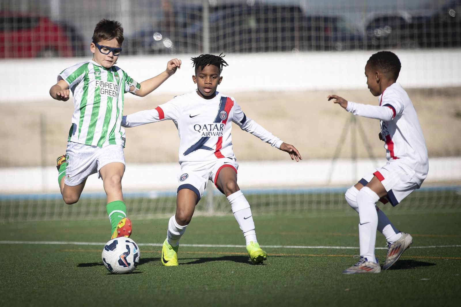 Las mejores imágenes de la primera jornada del Torneo Benjamín de Pinos Puente