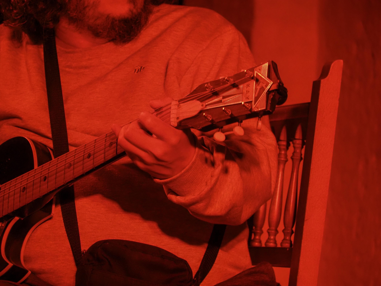 Las fotografías del concierto de Howe Gelb en la Iglesia de la Magdalena de Córdoba