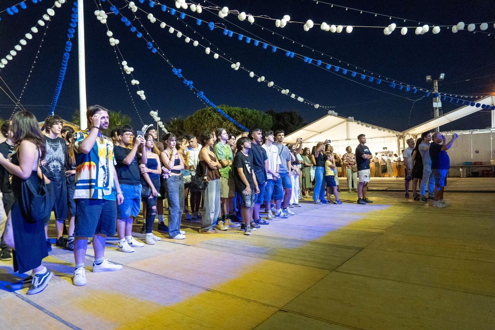 Colombinas 2025: Imágenes del ambiente el viernes 1 de agosto en las Fiestas Colombinas