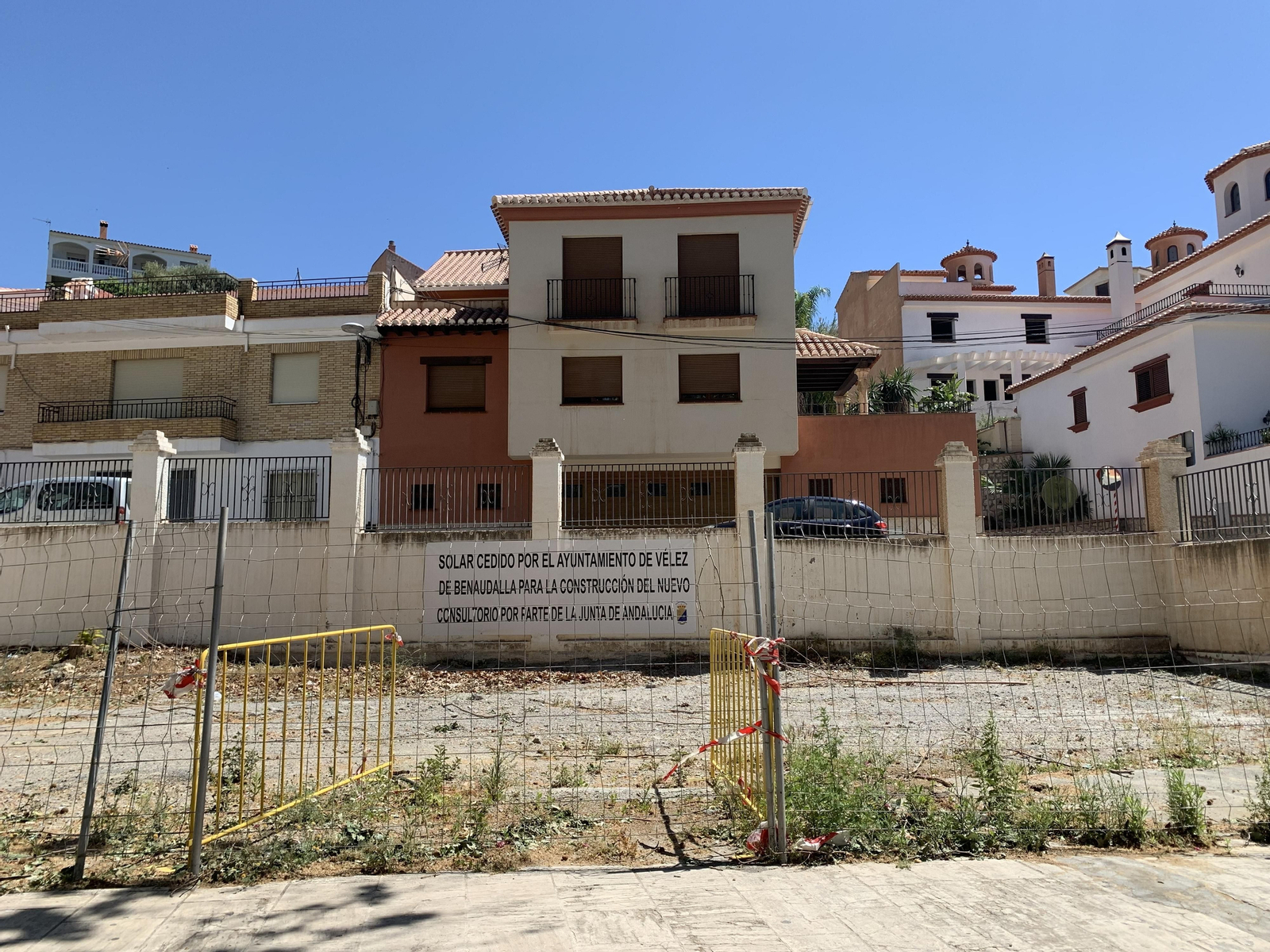 El retraso del futuro centro de Salud de Vélez de Benaudalla entra en las municipales