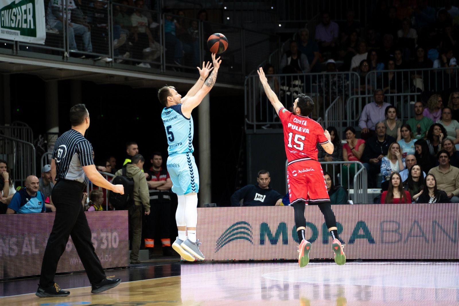 Las imágenes del partido entre Andorra y Covirán Granada