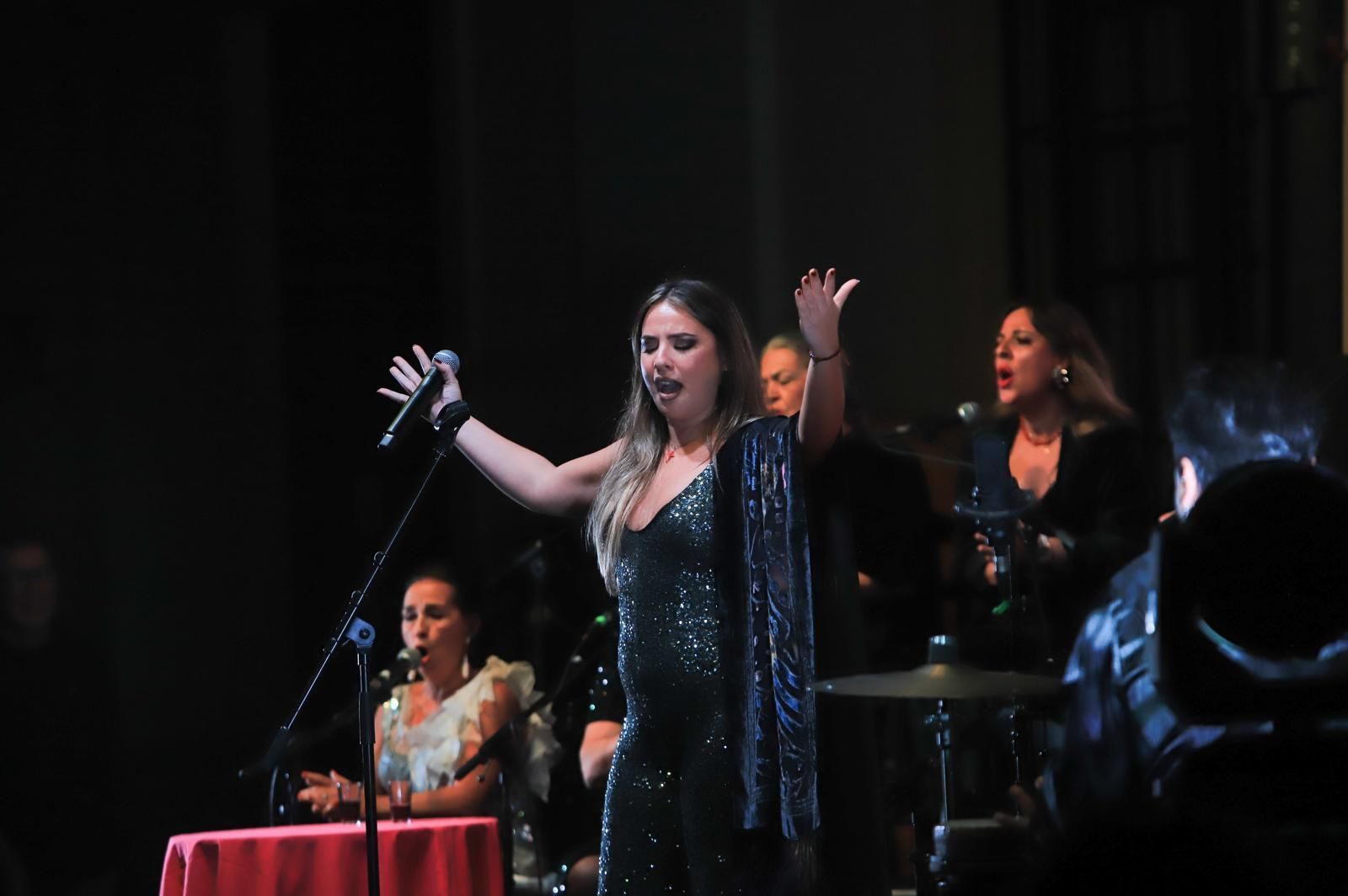 Zambomba solidaria para la obra social de la Guardia Romana del Transporte en la Bodega José Estévez