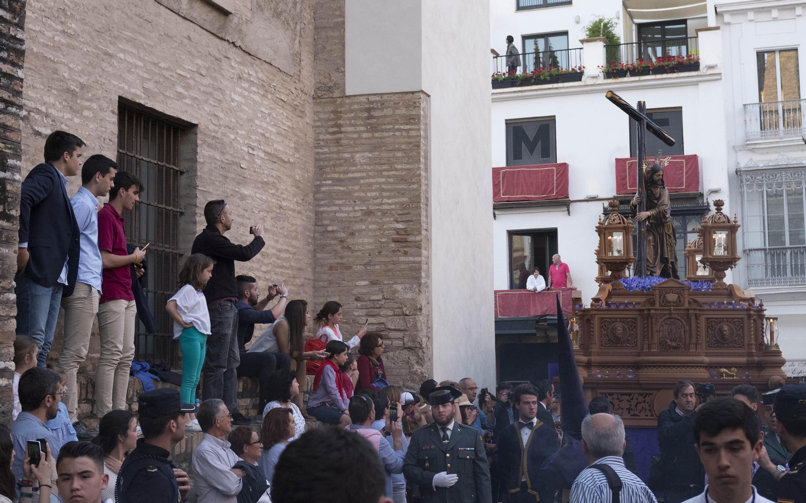 El Cristo de la Corona, en imágenes