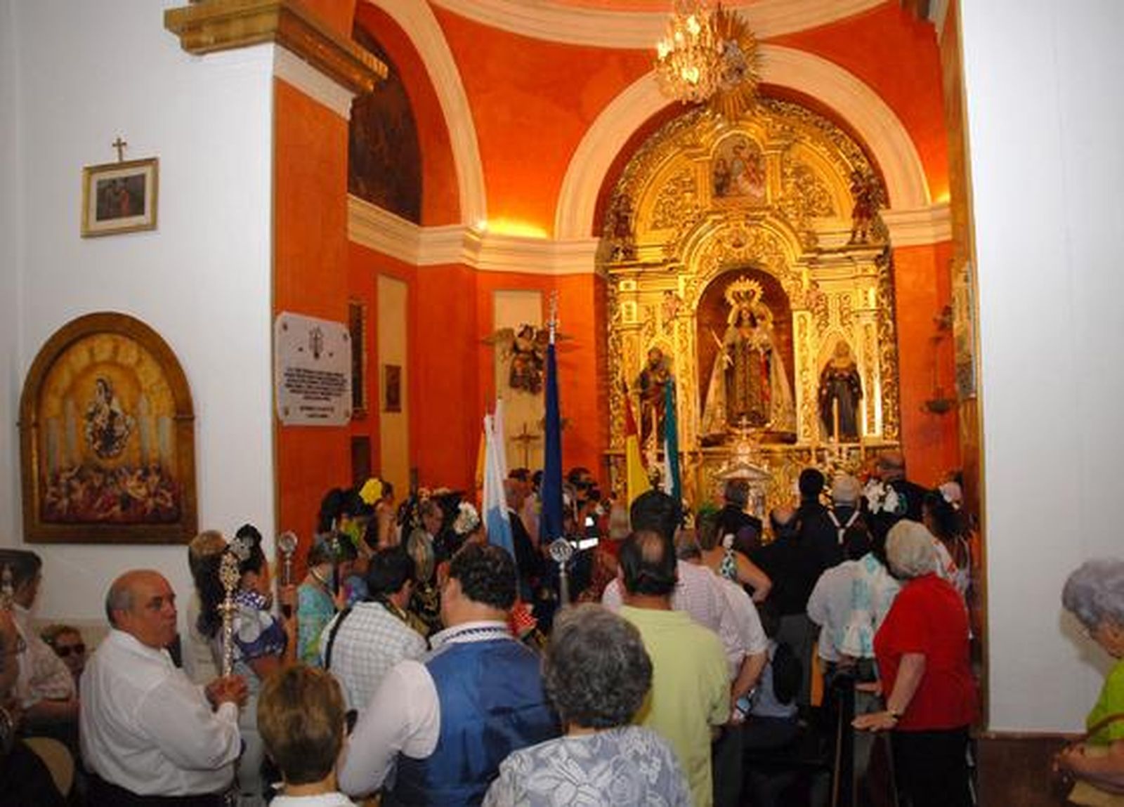 La hermandad de San Fernando comenzó su camino. /Rioja