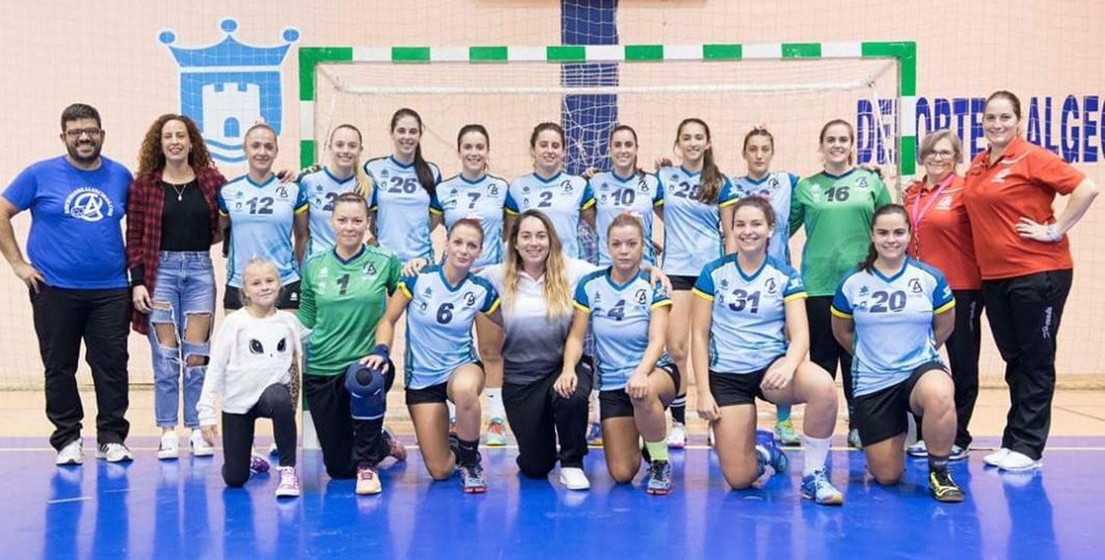 El BM Ciudad de Algeciras femenino de la pasada andadura.