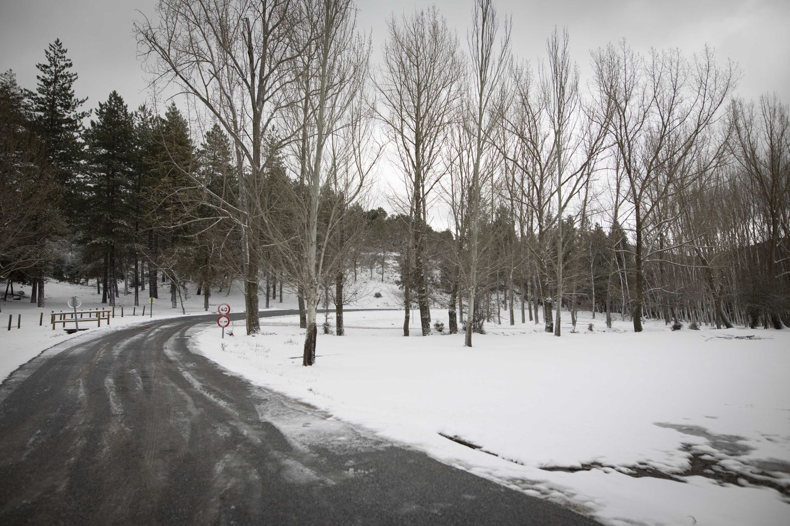 Tiempo en Granada |  El frío causado por las bajas temperaturas pondrá en color amarillo a toda la provincia