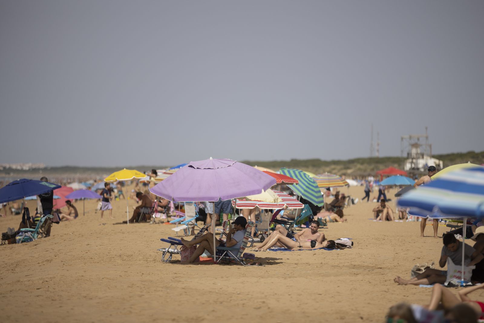 Imágenes del ambiente en las playas en este sábado 8 de abril