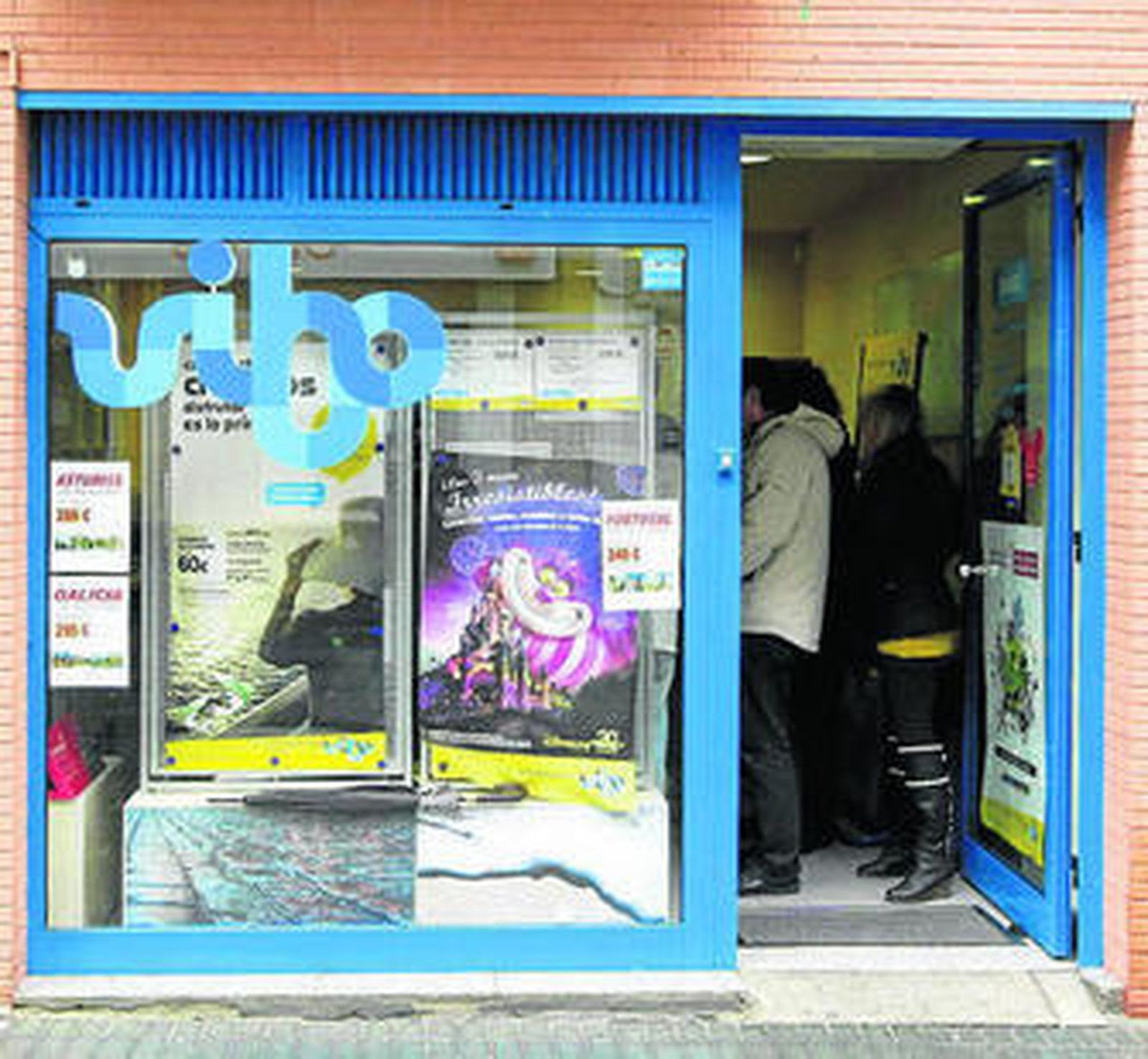 Entrada de una agencia Vibo, ex de Orizonia.