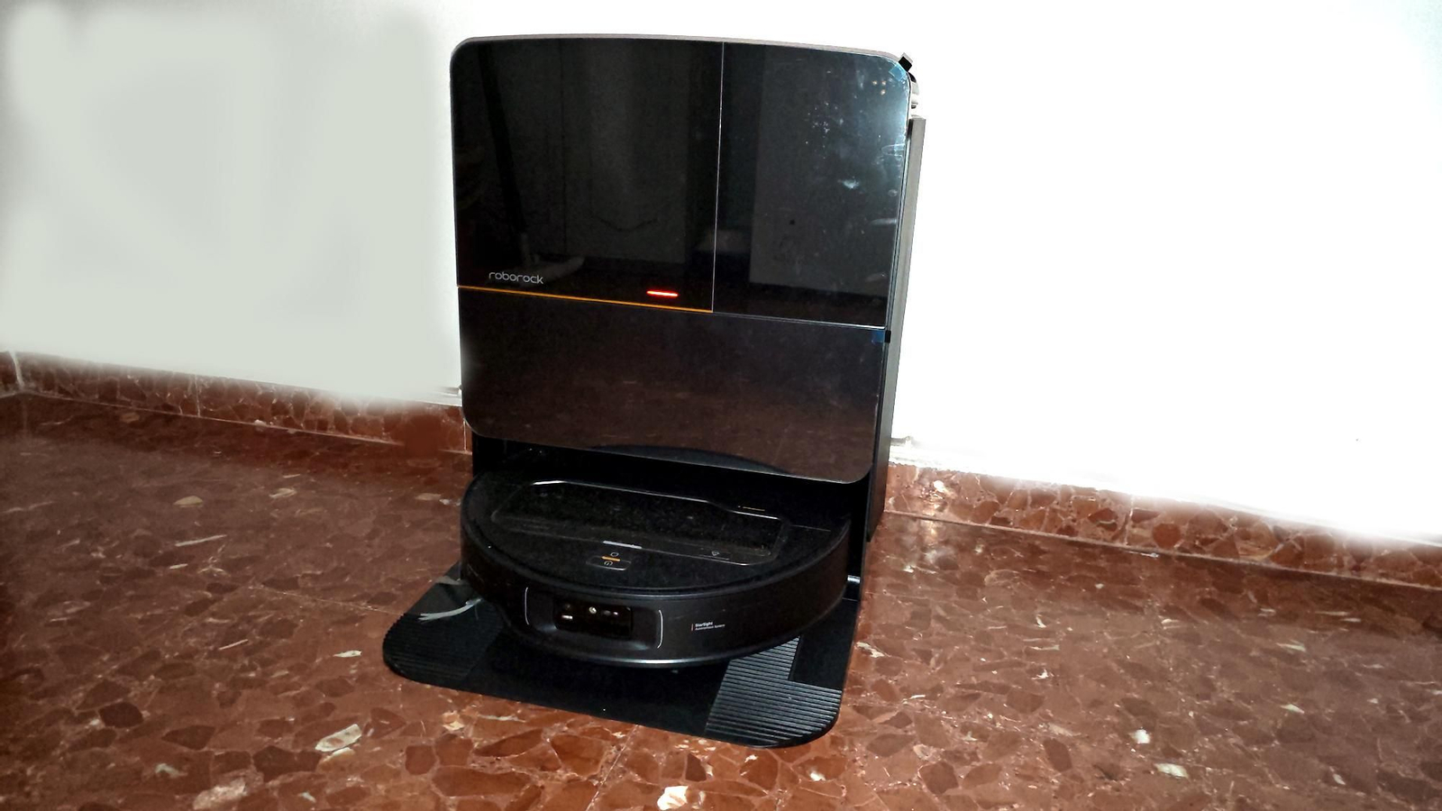 Robor aspirador Roborock Saros Z70