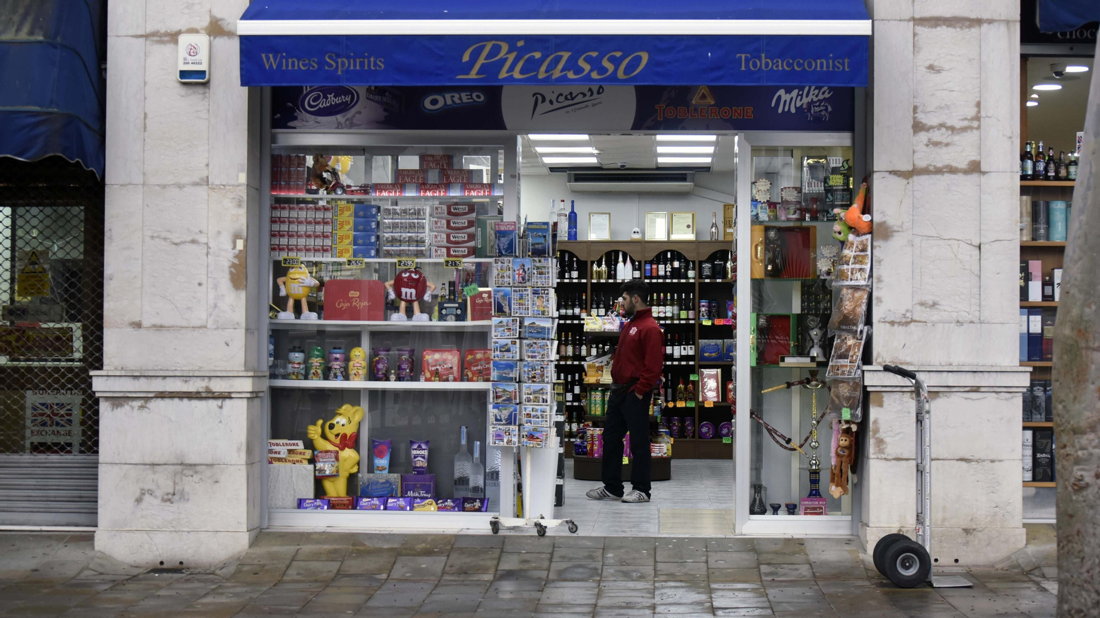 Las fotos de un día laborable en Gibraltar durante el coronavirus