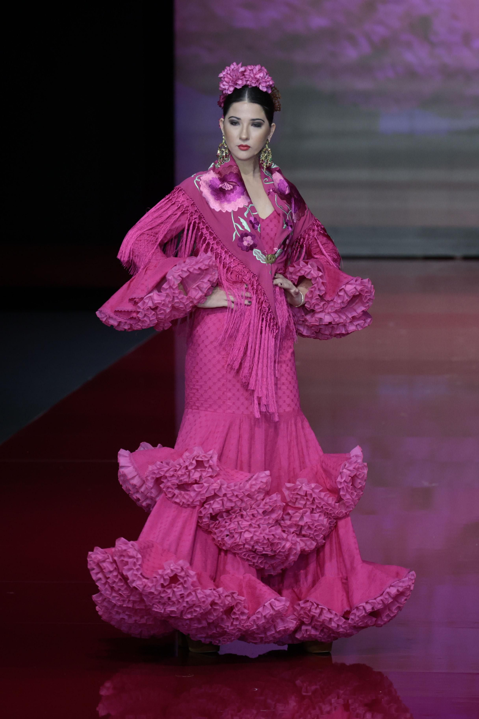 El desfile de Hermanas Serrano en SIMOF 2022, todas las fotos