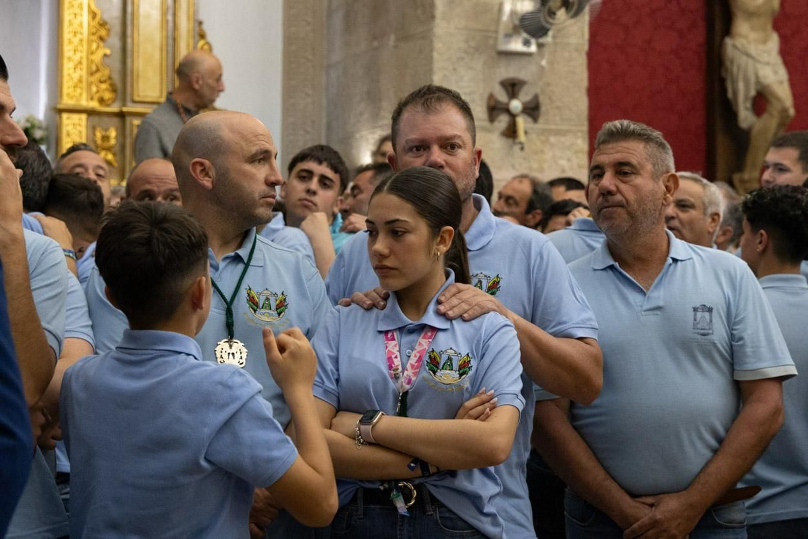 Miles de romeros acuden al encuentro de la Virgen de la Cabeza en su romería