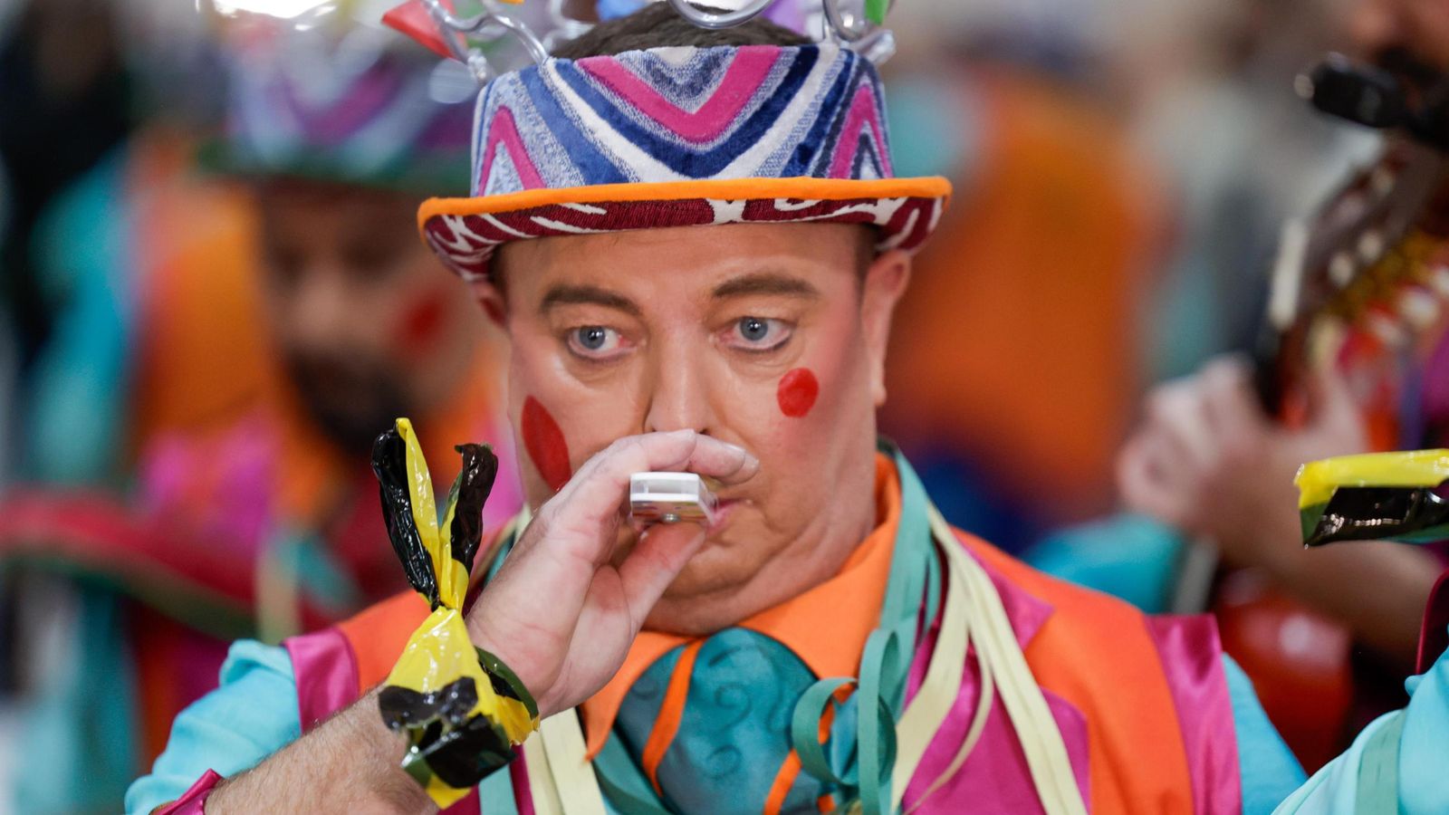 Búscate entre las mejores imágenes de la decimoctava sesión de preliminares del COAC 2025