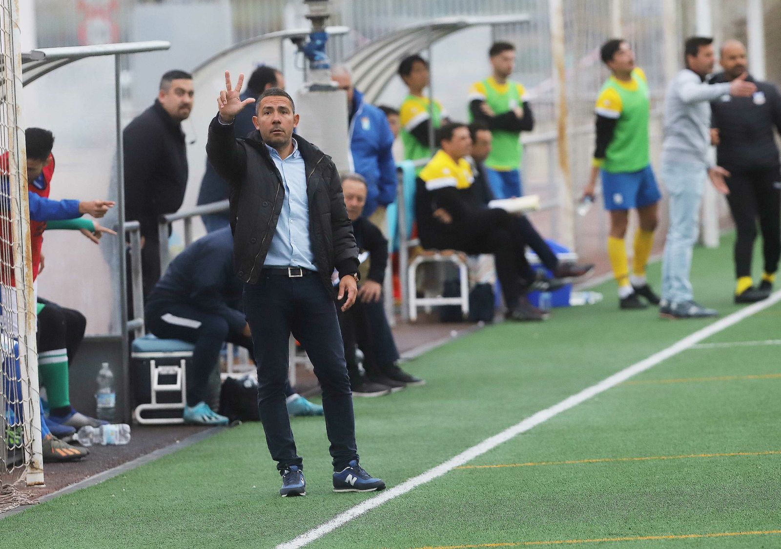 Juan Carlos volvió al banquillo con un triunfo tras cumplir sus tres partidos de sanción.