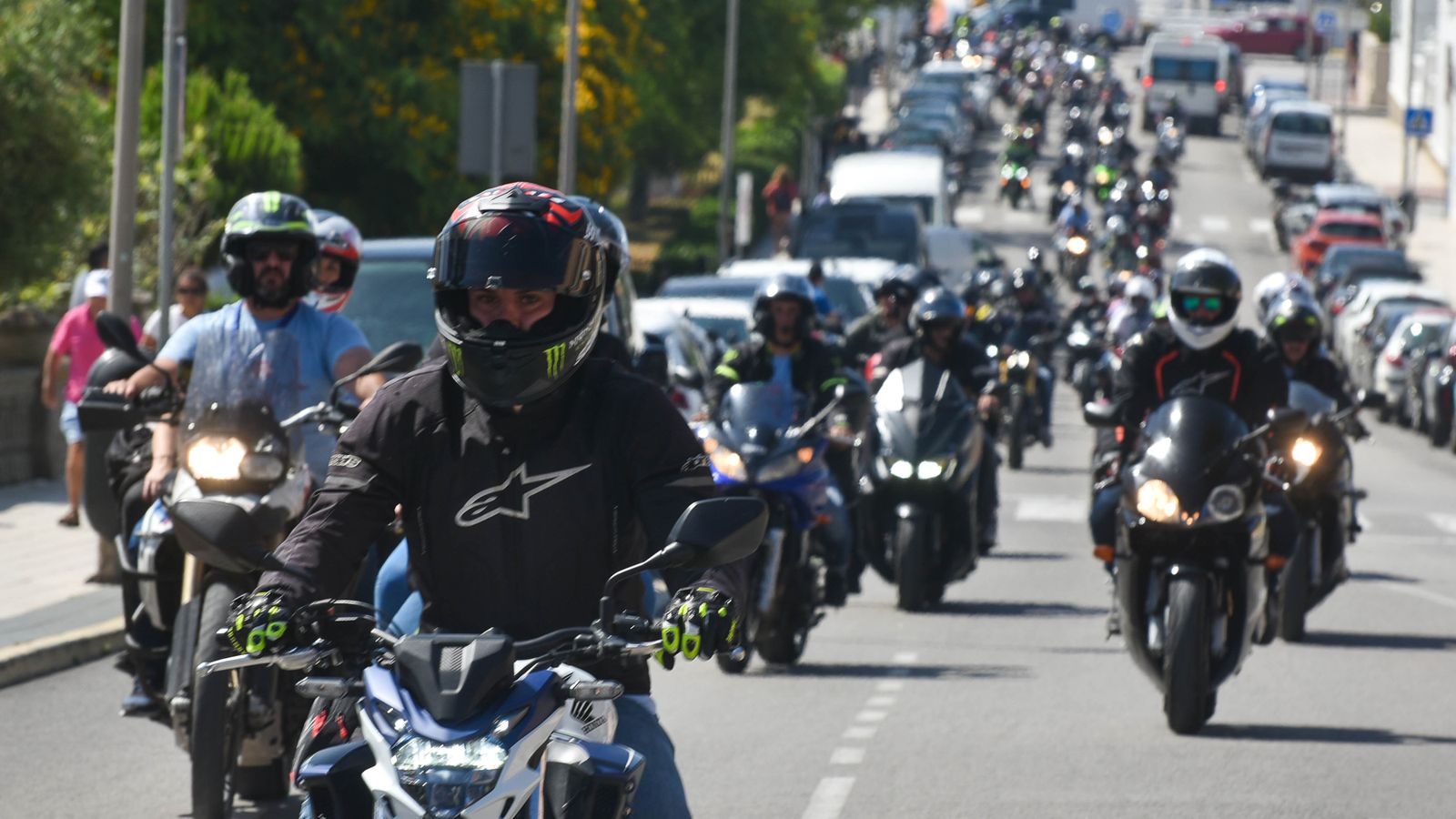 Fotos de XXIV Fiesta Motera Jaro's y lebana a su paso por Tarifa