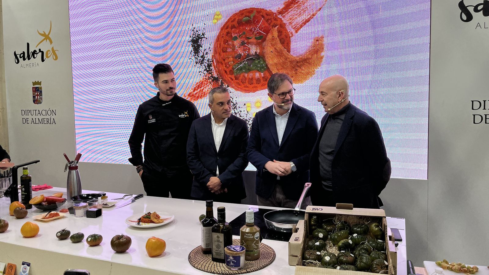 El presidente de CASI, en el stand 'Sabores Almería'.