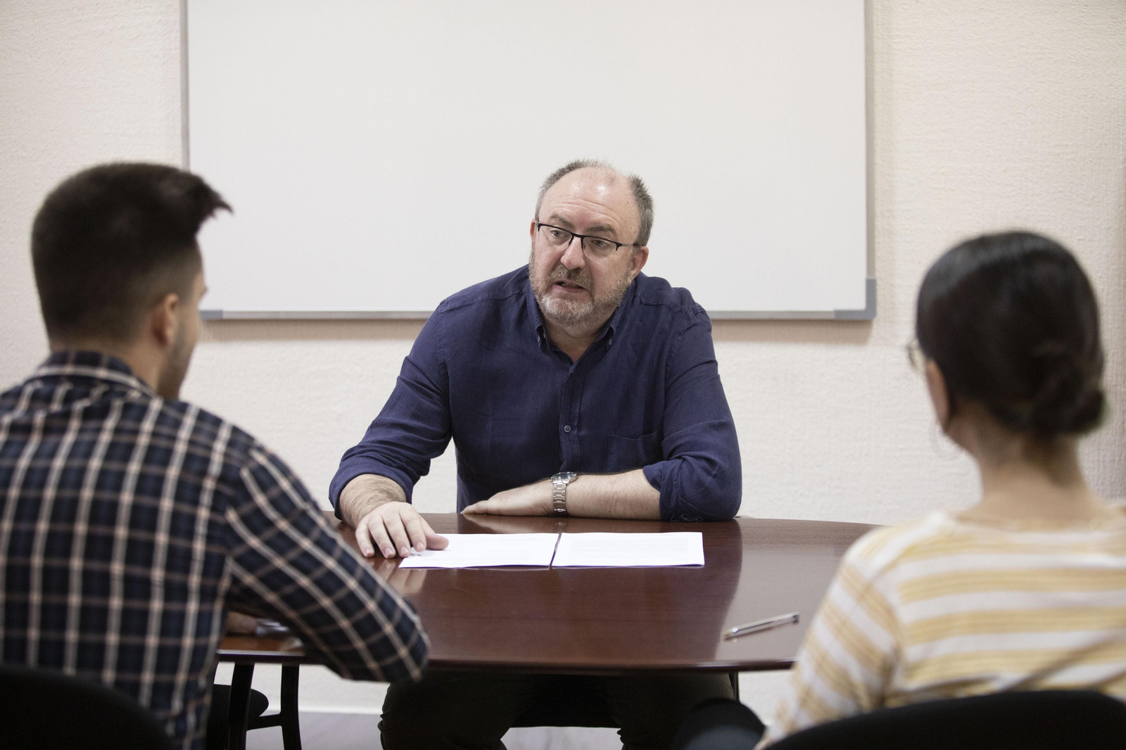 Antonio Fernández Parra, director de la Clínica de Psicología de la UGR.