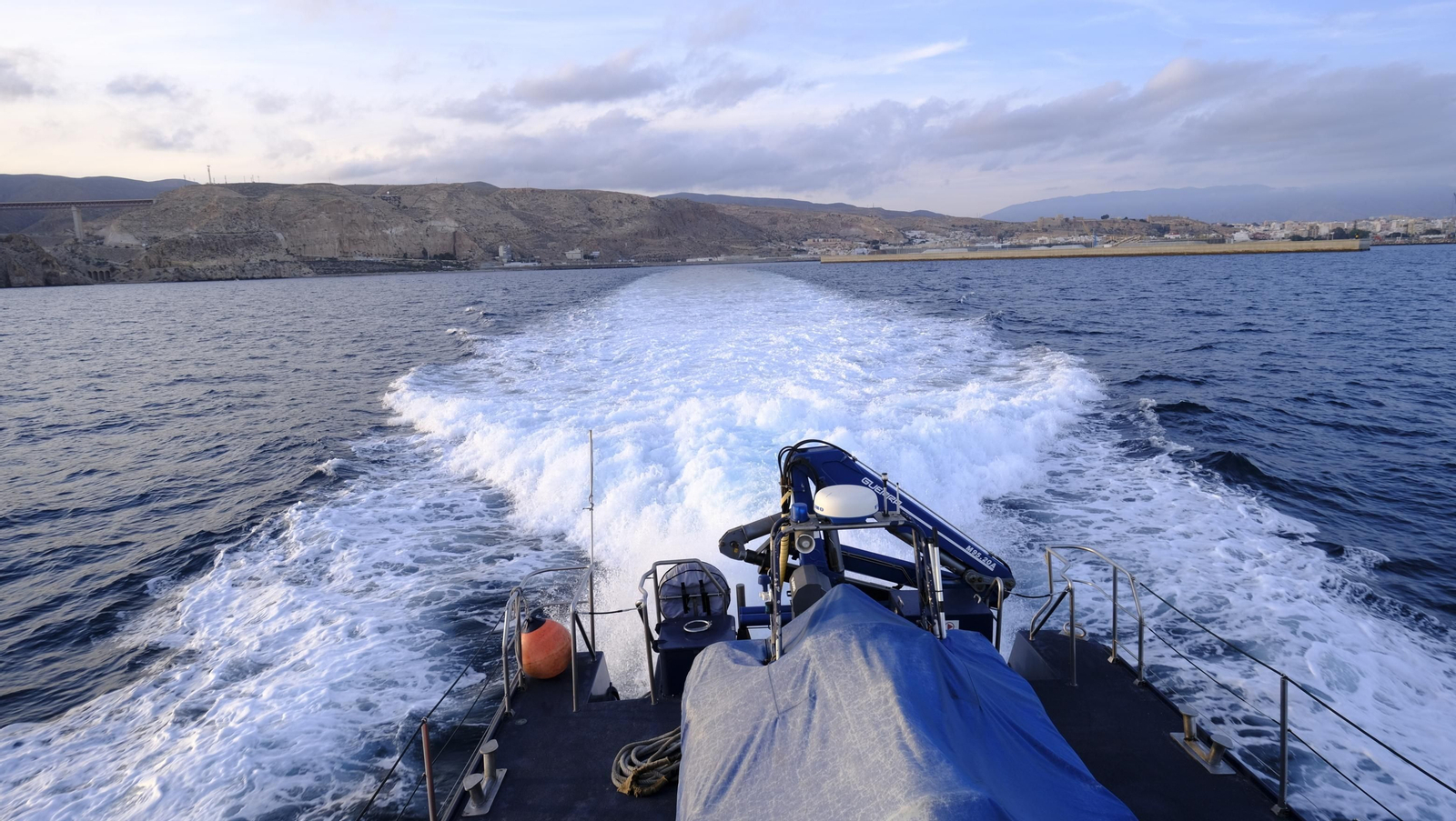 Imágenes de la vigilancia de la Agencia Tributaria en el mar