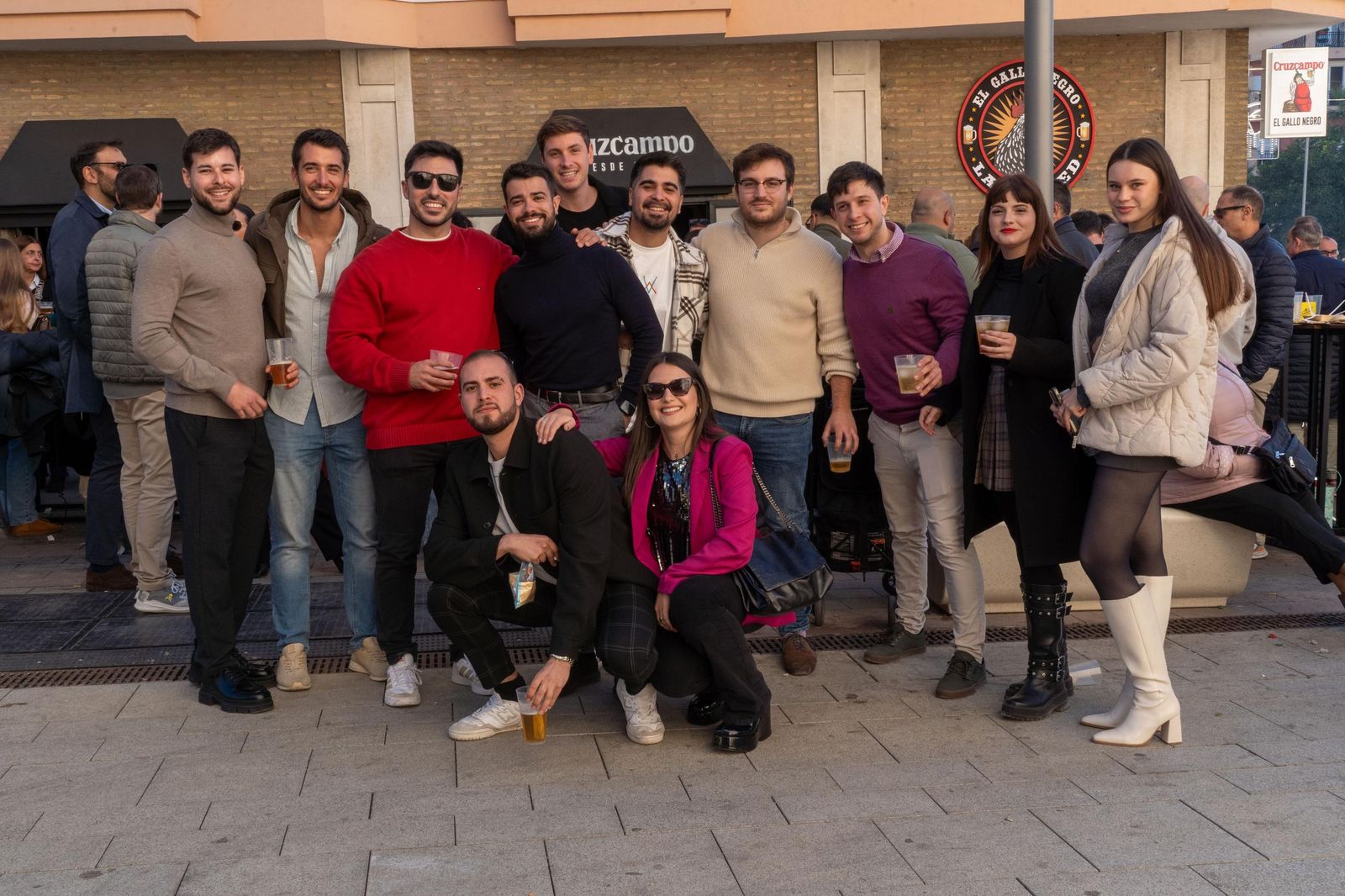 Imágenes de la fiesta del 31 de diciembre en las calles de Huelva