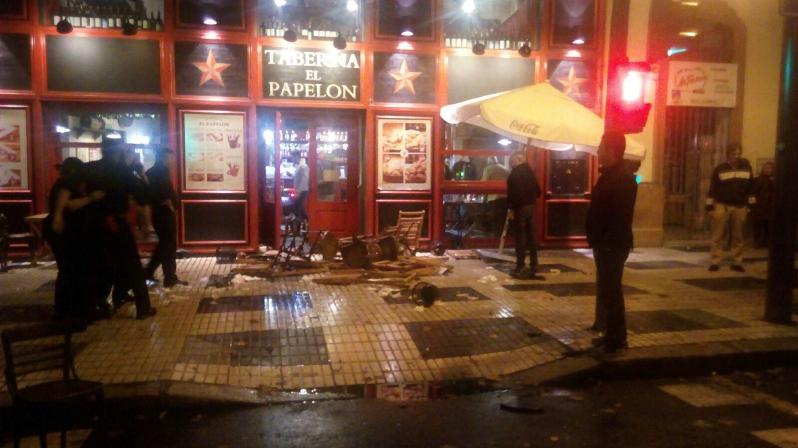 Batalla campal entre radicales del Sevilla y la Juventus