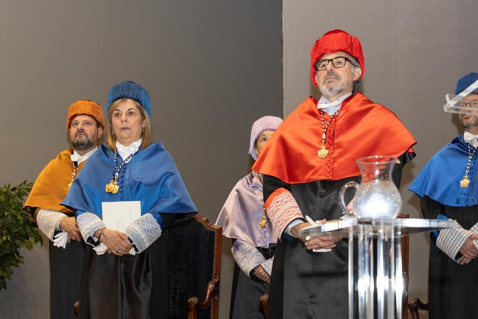 Investidura de Rafael Martos Sánchez, Raphael, como Doctor Honoris Causa por la Universidad de Jaén