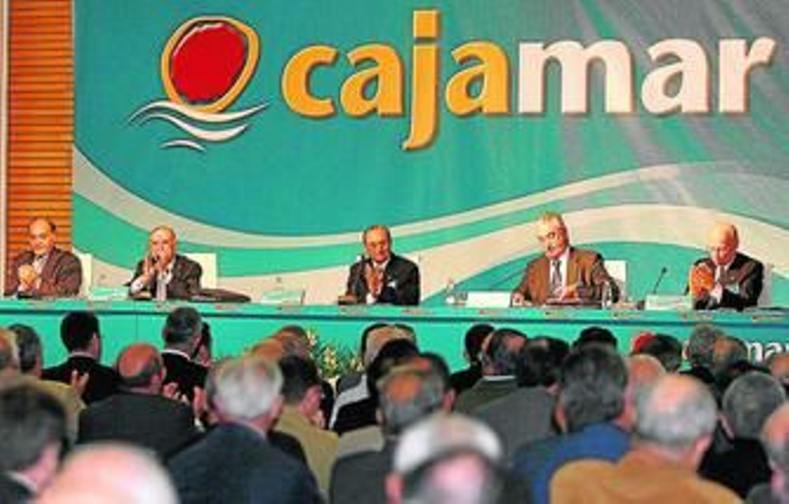 Cajamar constituyó Albaida, junto a TRAGSA, del Ministerio de Agricultura, en 1999. Cajamar constituyó Albaida, junto a TRAGSA, del Ministerio de Agricultura, en 1999.