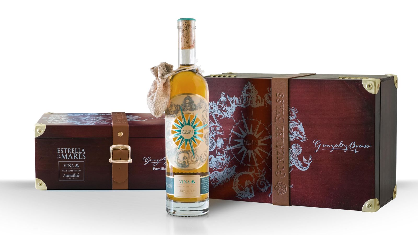 Botella y estuche de Viña AB Estrella de los Mares Amontillado.