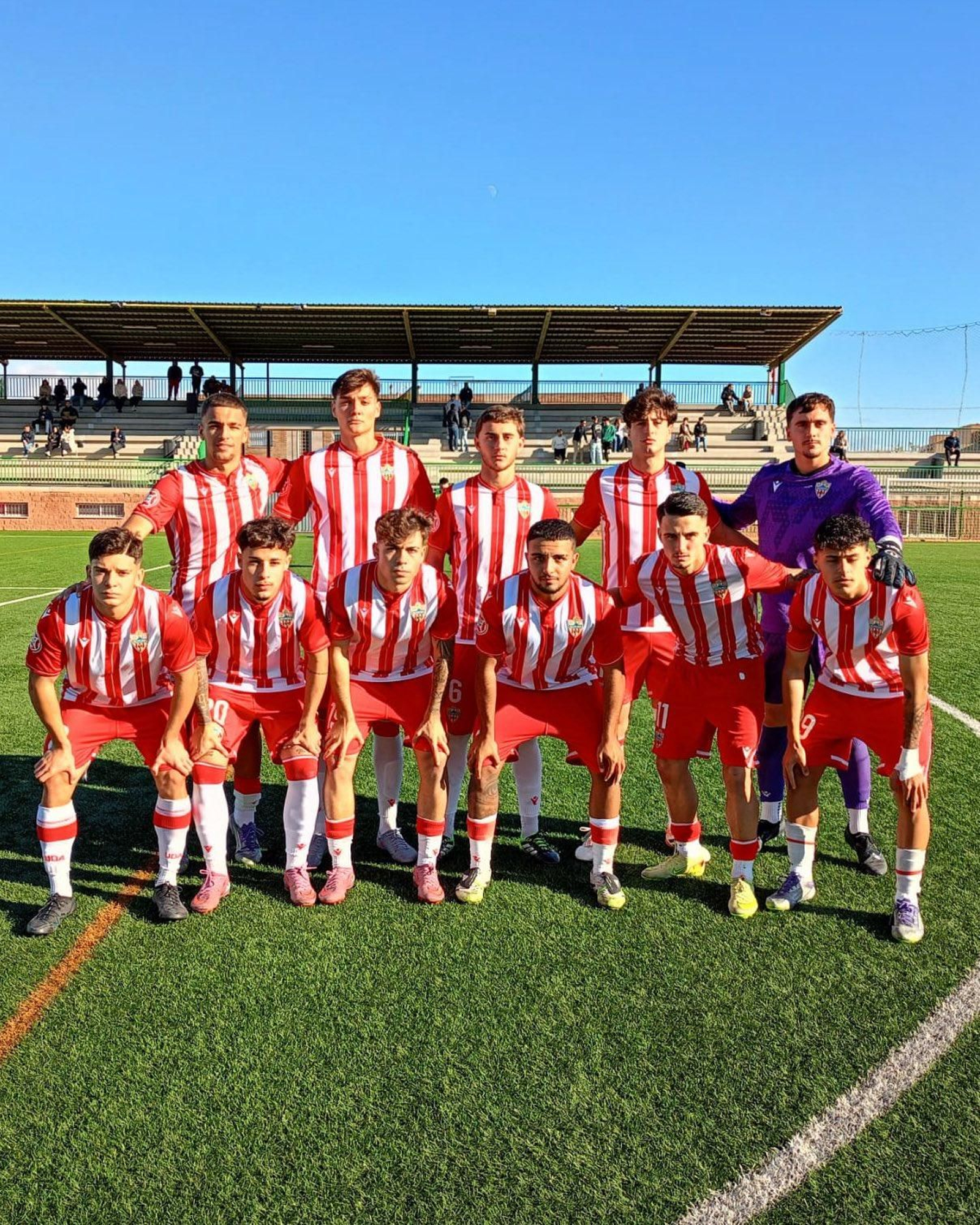 Once presentado por el conjunto rojiblanco en su encuentro frente a los blanquiazules en el Francisco Pomedio.