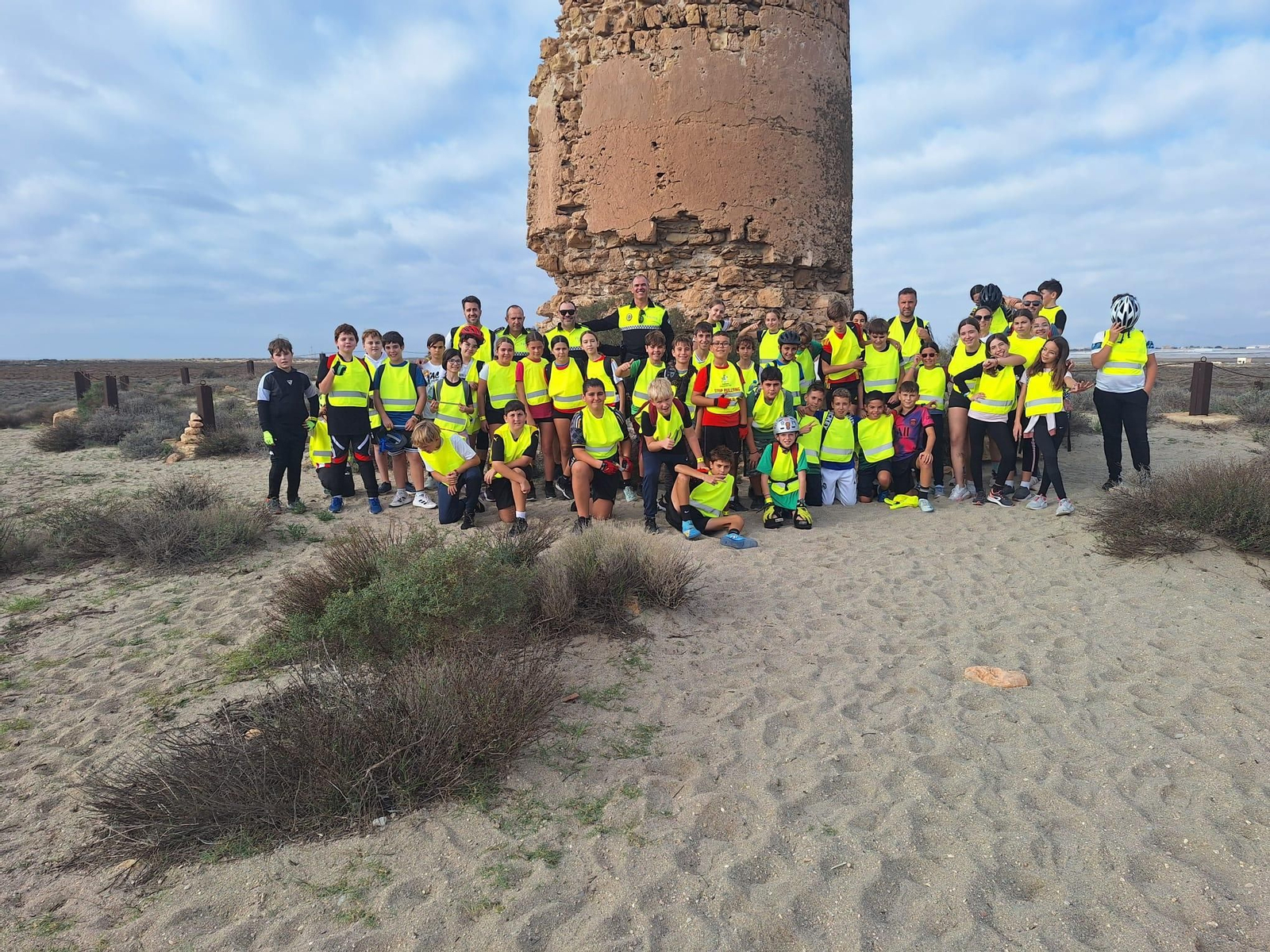 Los centros educativos de Roquetas han tratado la importancia de la educación vial.