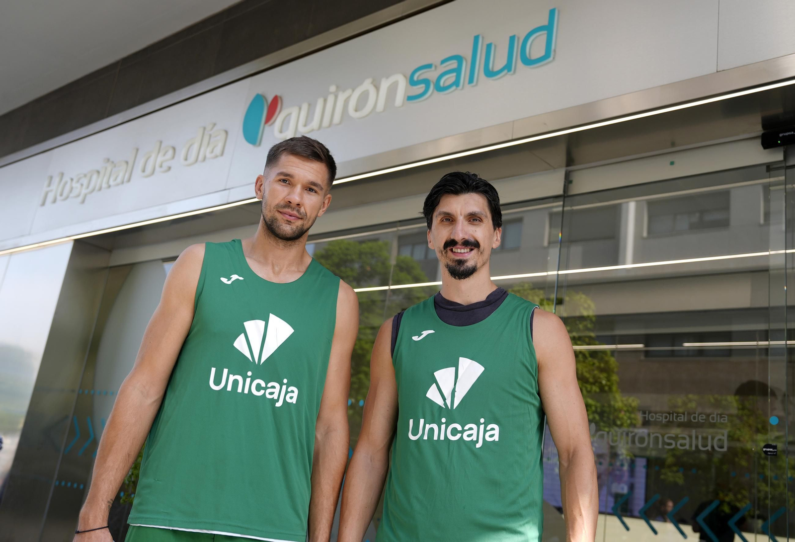 El primer día del Unicaja: Perry, Djedovic y los fichajes Webb y Sulejmanovic