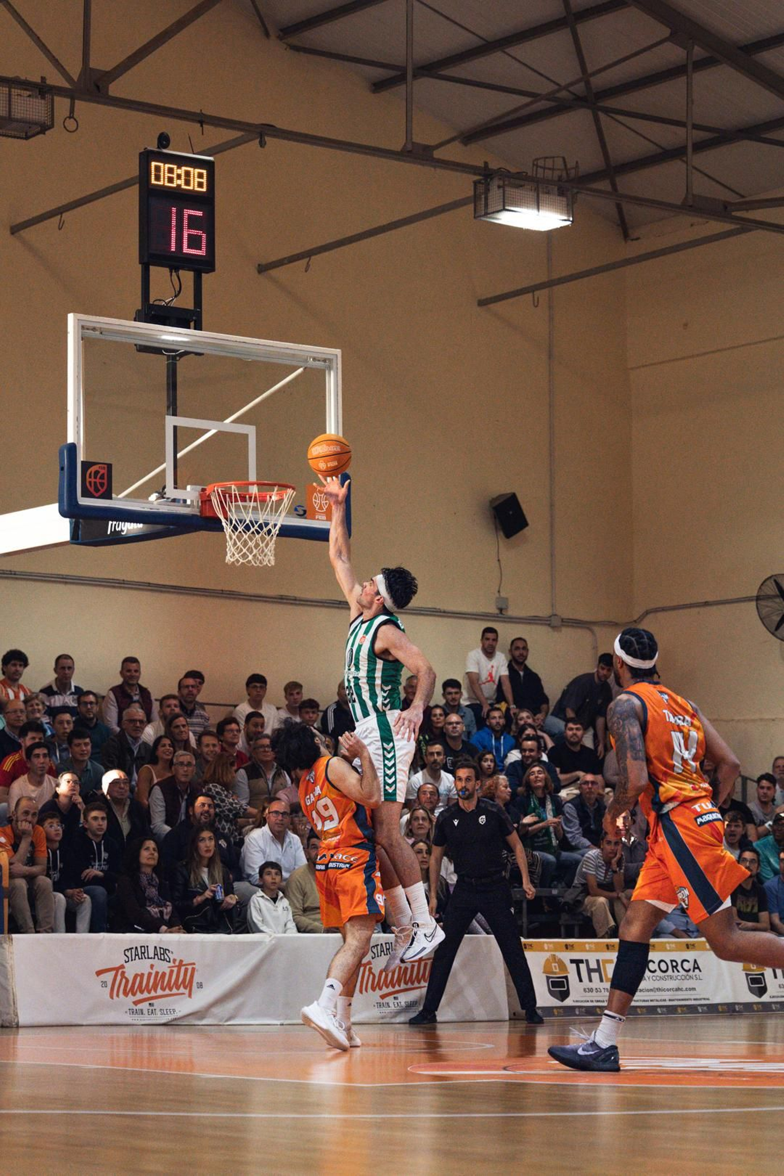 Las fotos del Morón - Betis Baloncesto