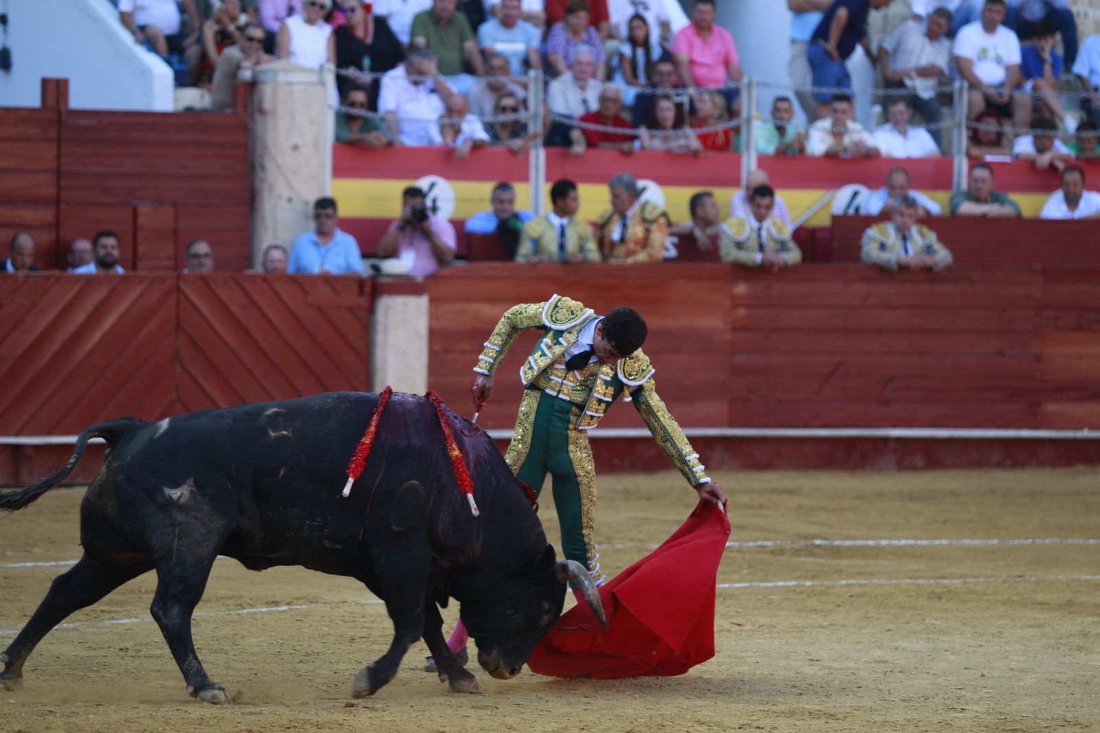 Imágenes de la corrida de toros del jueves en la Feria de Almería 2024