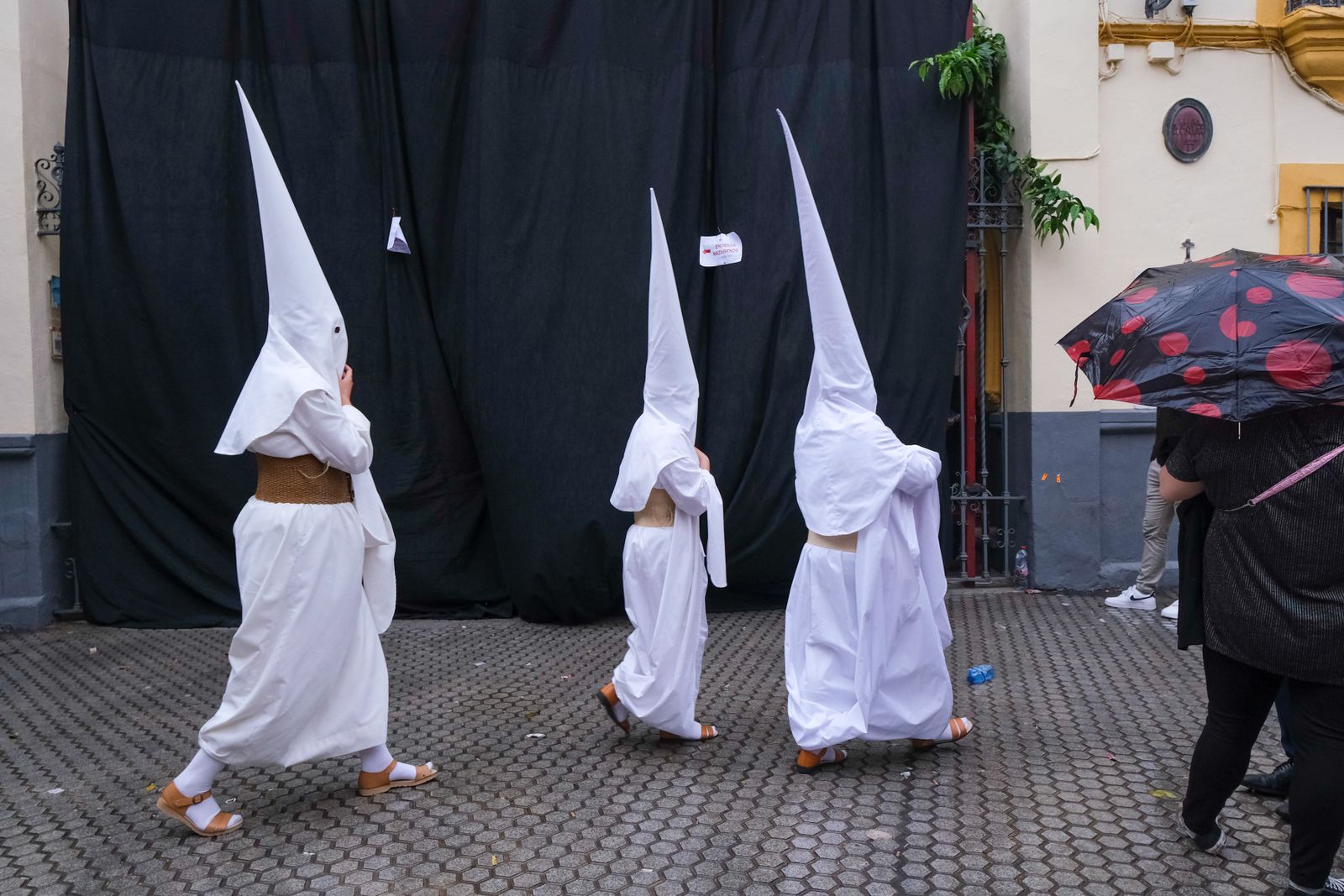 LAS IMAGENES DE LA HDAD DE LA AMARGURA EN SEVILLA SEMANA SANTA 2024