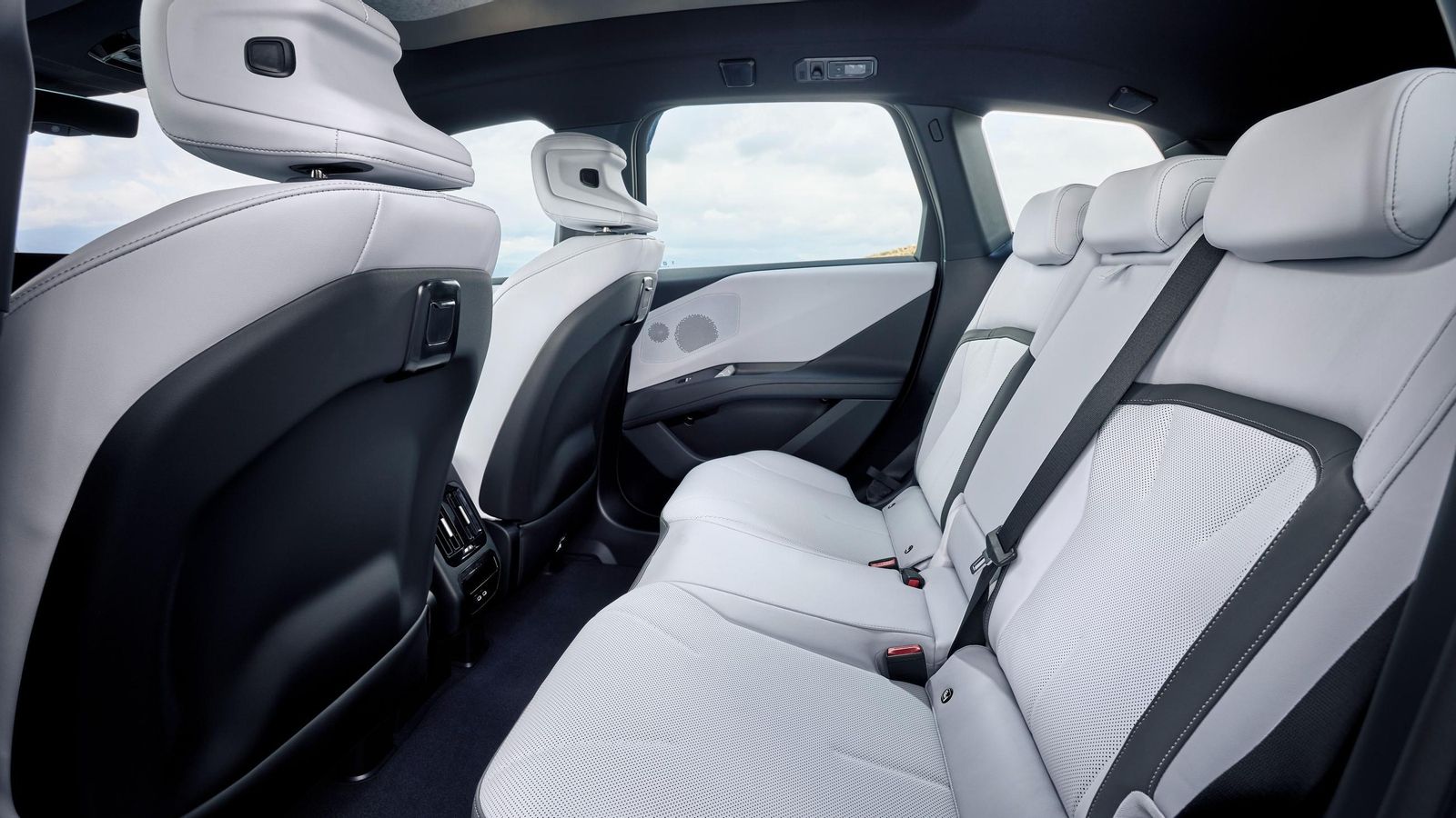 Por el espacio disponible este nuevo BMW debe ser capaz de satisfacer las necesidades como vehículo familiar.