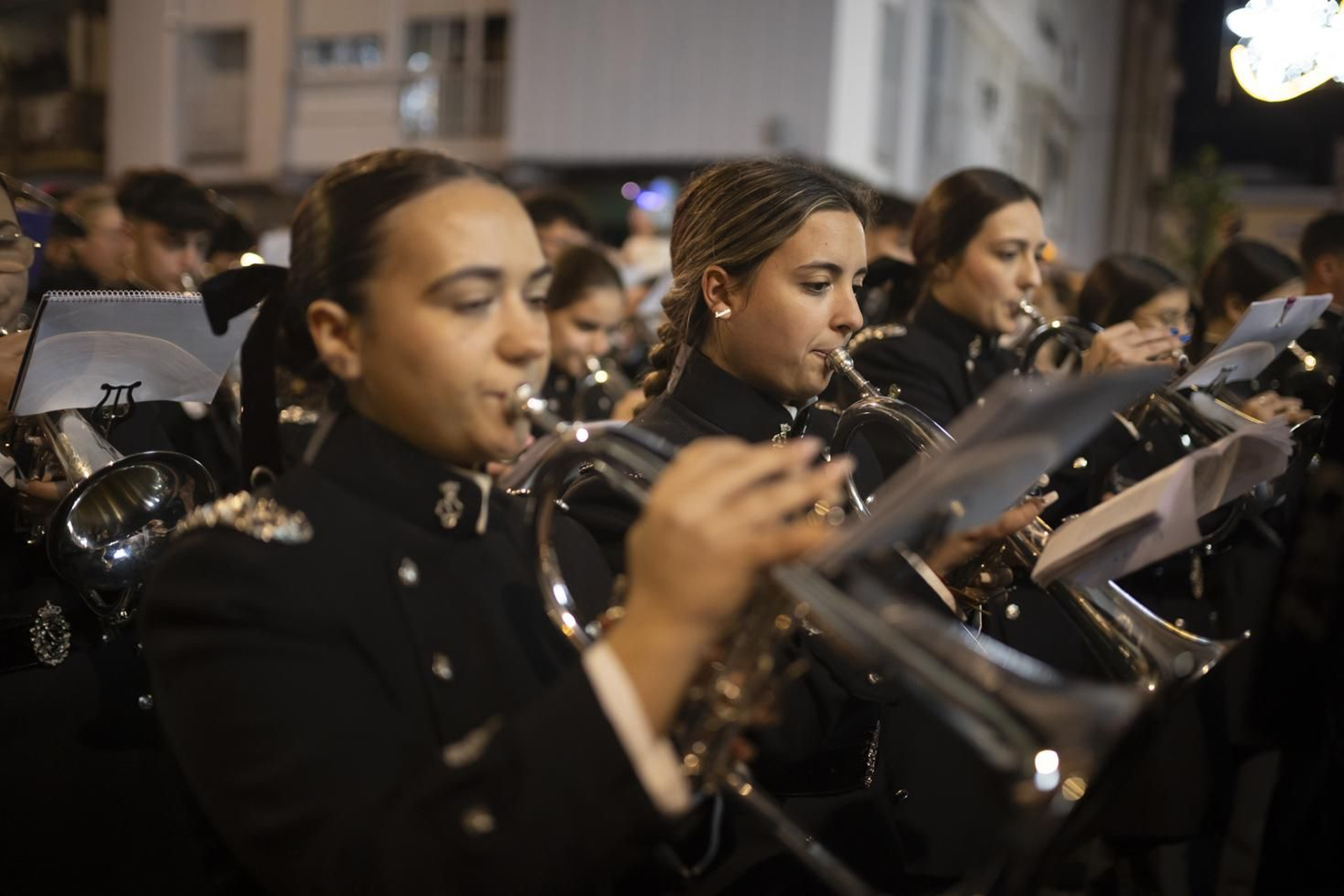 Imágenes de las Cabalgatas de los Reyes Magos de Huelva 2024