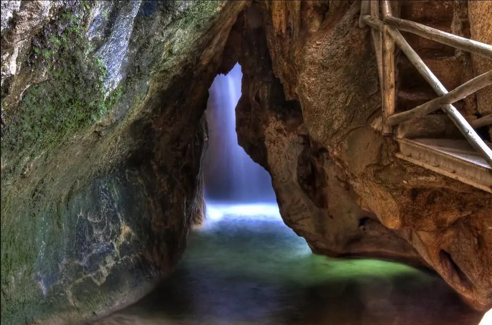 Las cascadas más bonitas de Jaén que hay que visitar al menos una vez en la vida