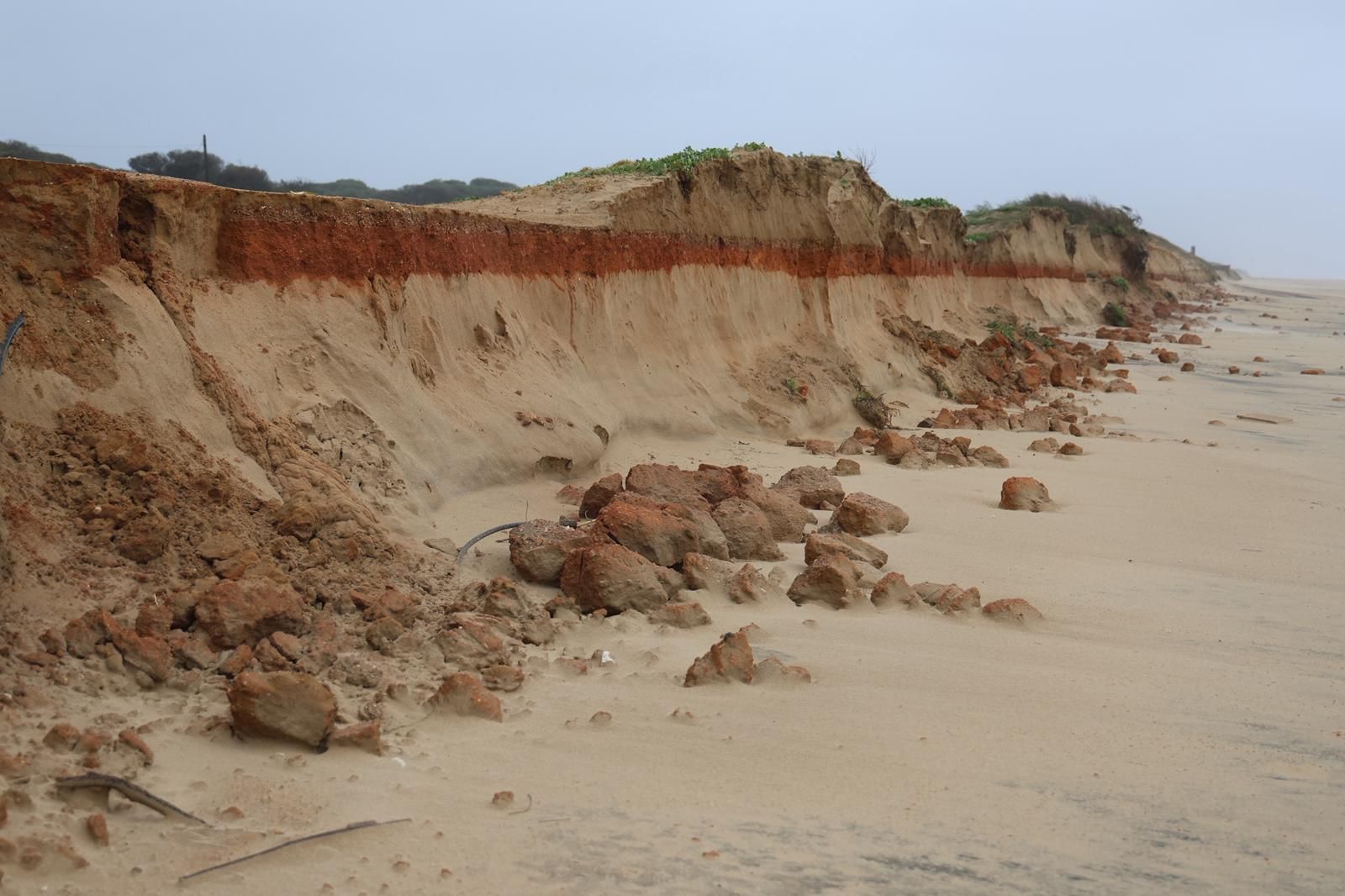 Fotografías de El Portil y El Rincón, donde los vecinos han sido desalojados por la borrasca Leonardo