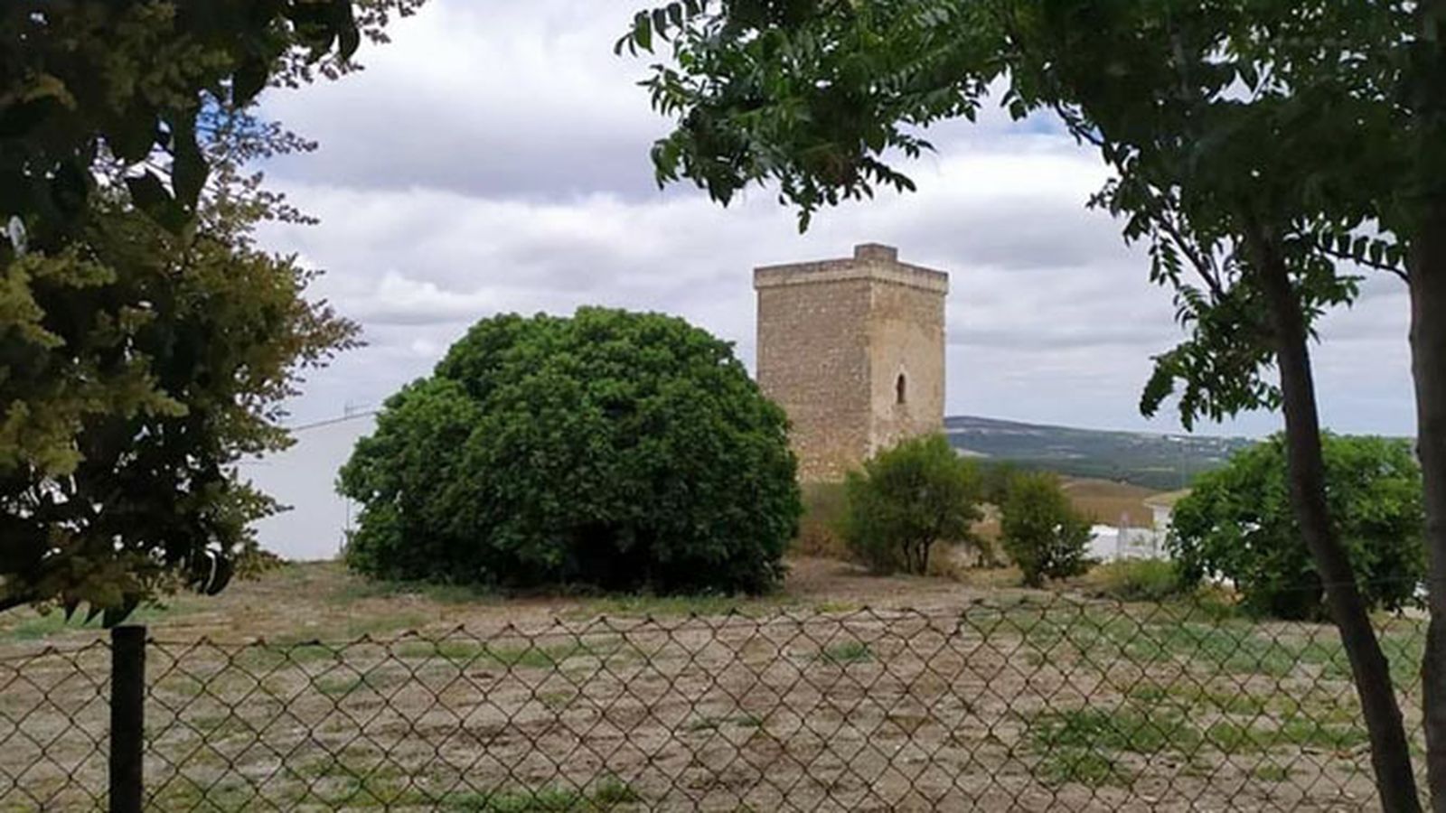 Entorno del Castillo de Monturque.