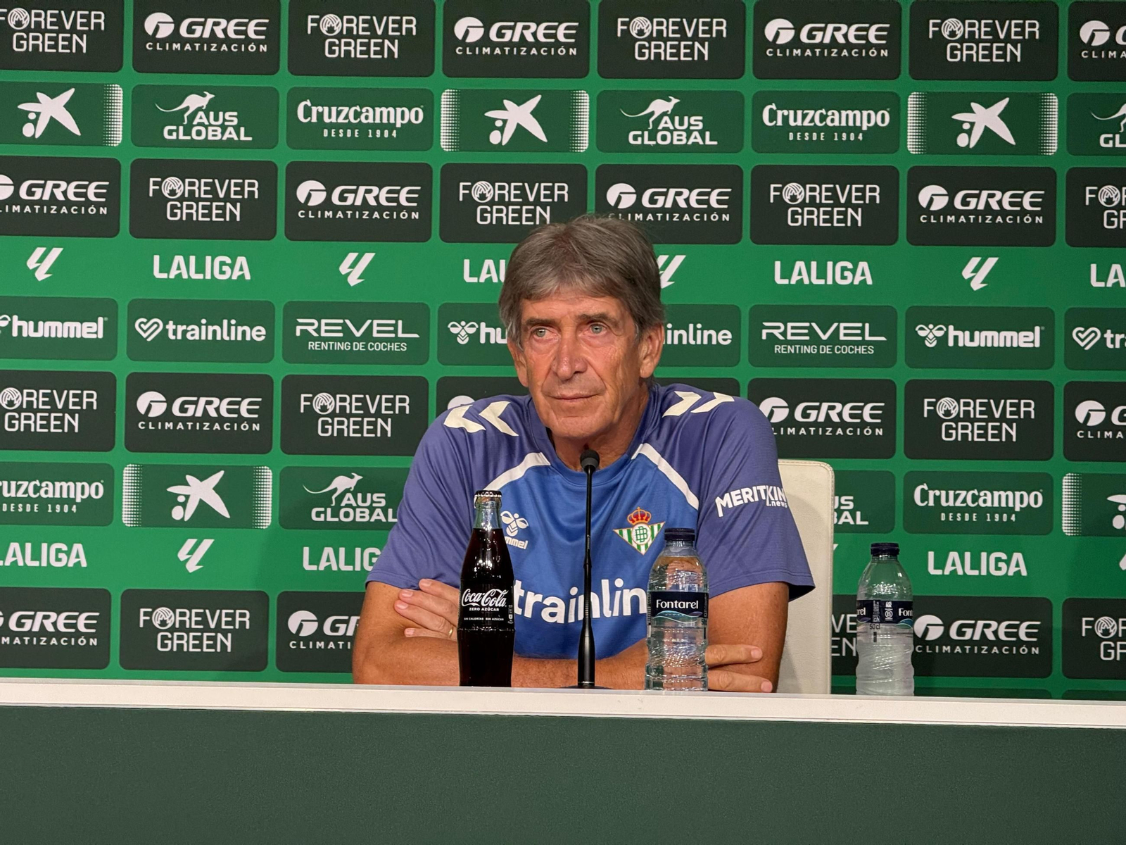 Manuel Pellegrini antes del encuentro frente el Alavés